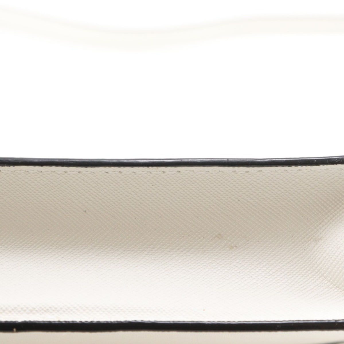 Kate Spade White Leather Pochette Shoulder Bag (Pre-Owned)