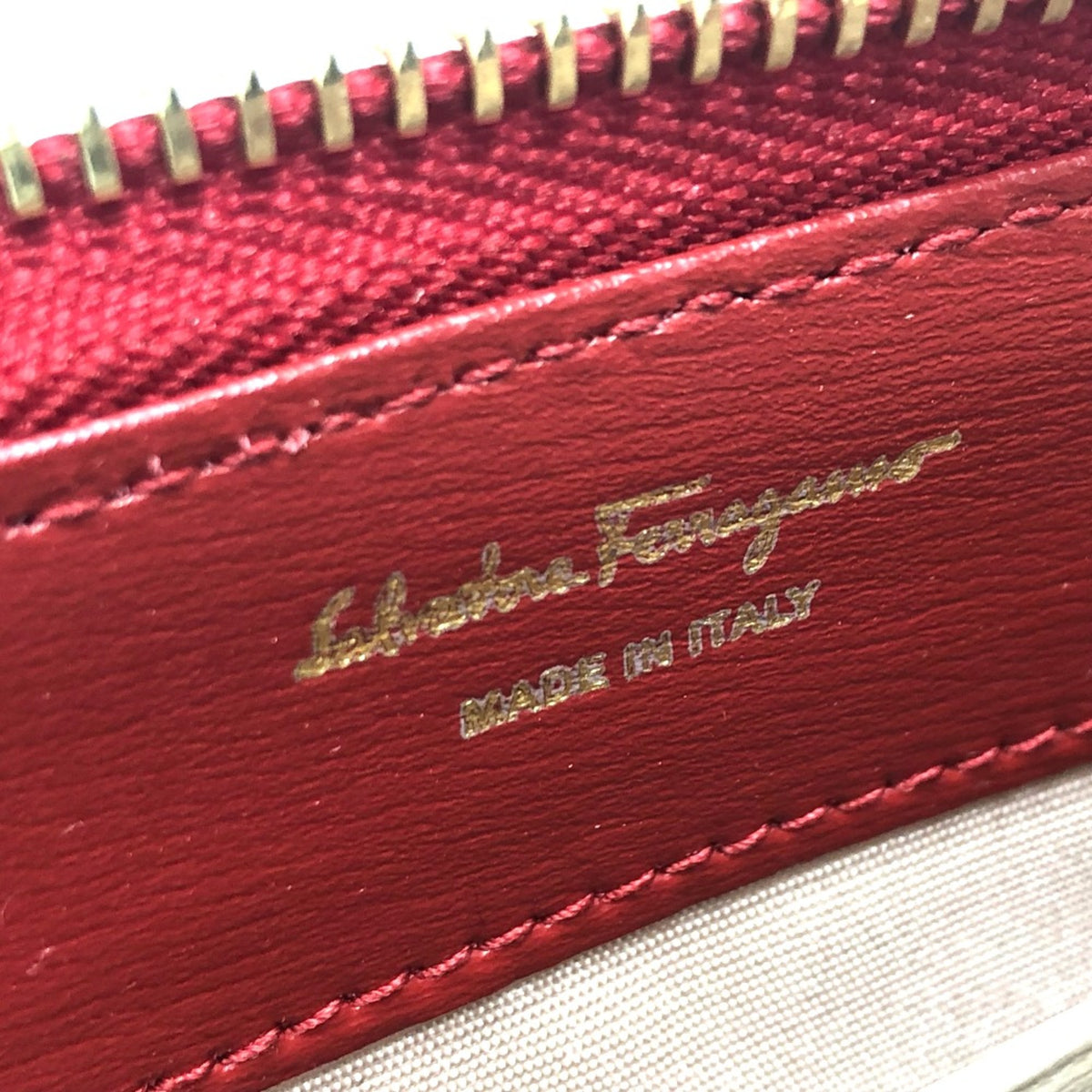 Salvatore Ferragamo Red Leather Long Wallet (Bi-Fold) (Pre-Owned)