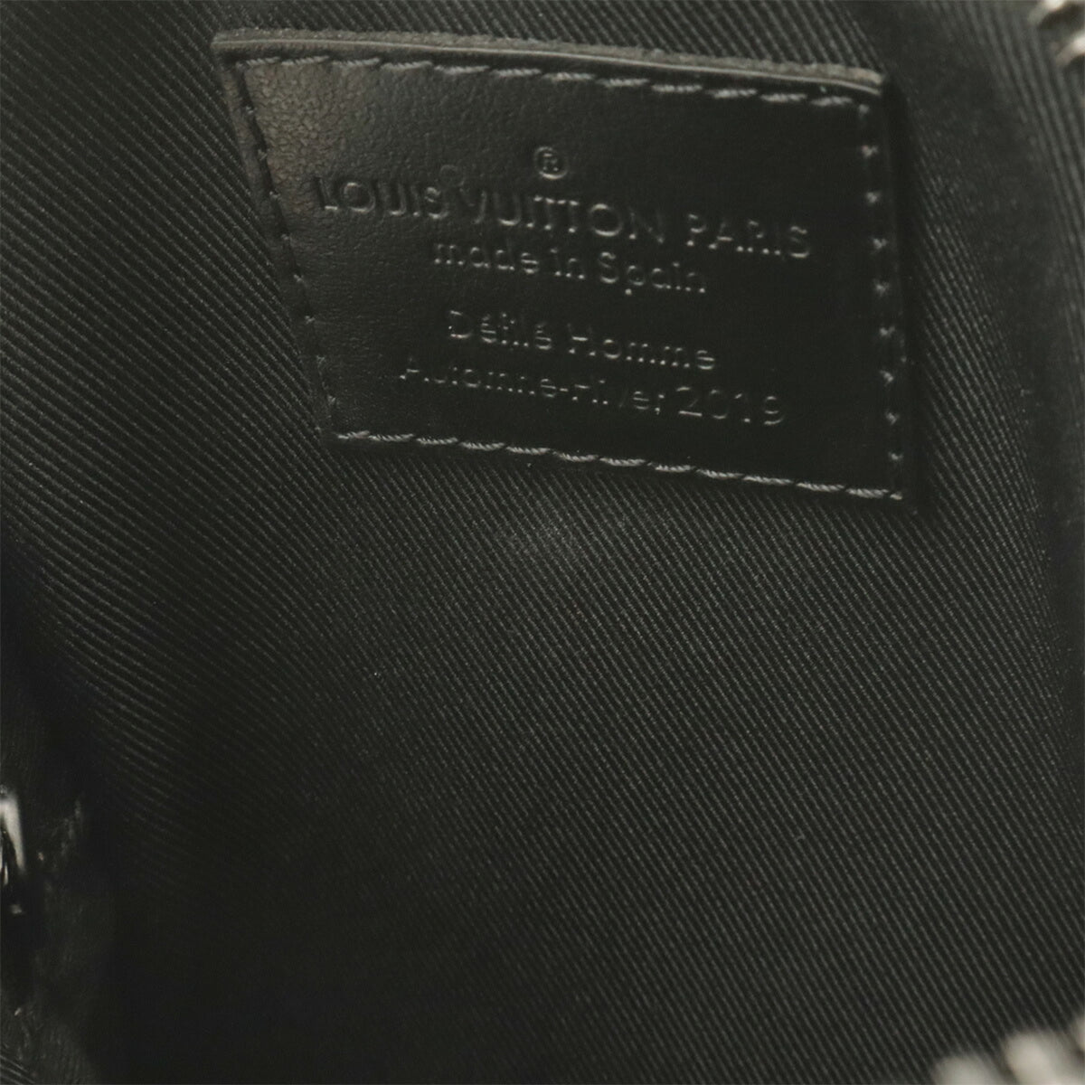 Louis Vuitton Multi-Color Noir Taiga Leather Pochette Shoulder Bag (Pre-Owned)
