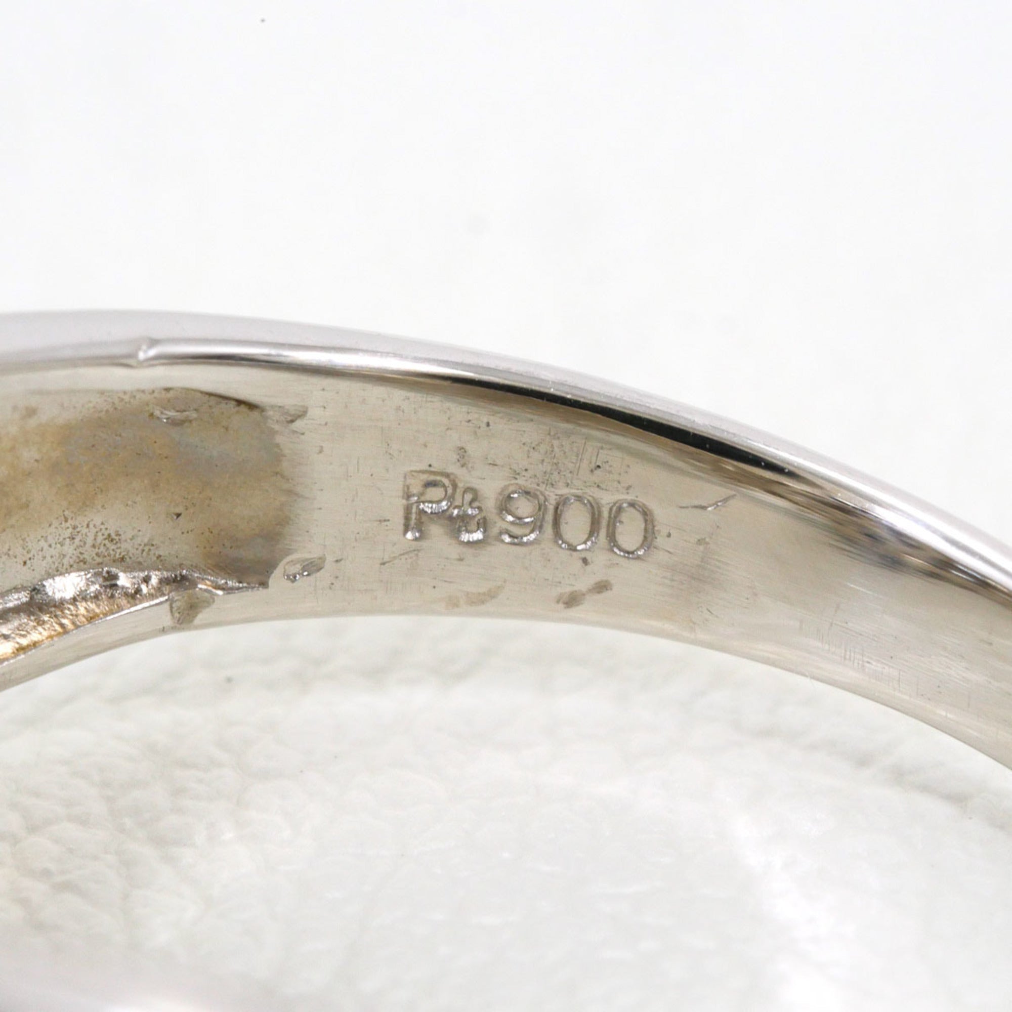 Unbranded Platinum Platinum 900 Band Ring (Pre-Owned)