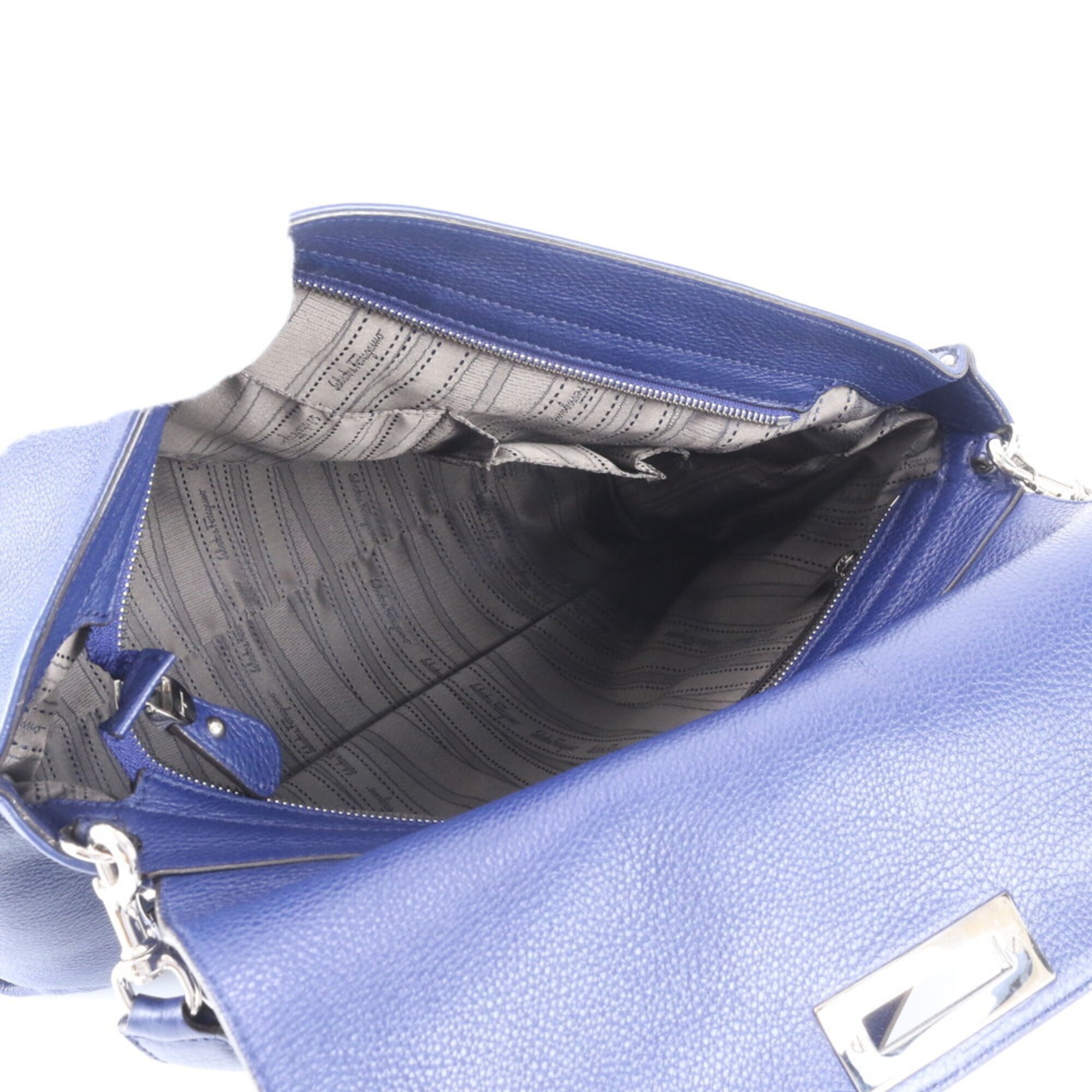 Salvatore Ferragamo Gancini Blue Leather Handbag Shoulder Bag (Pre-Owned)