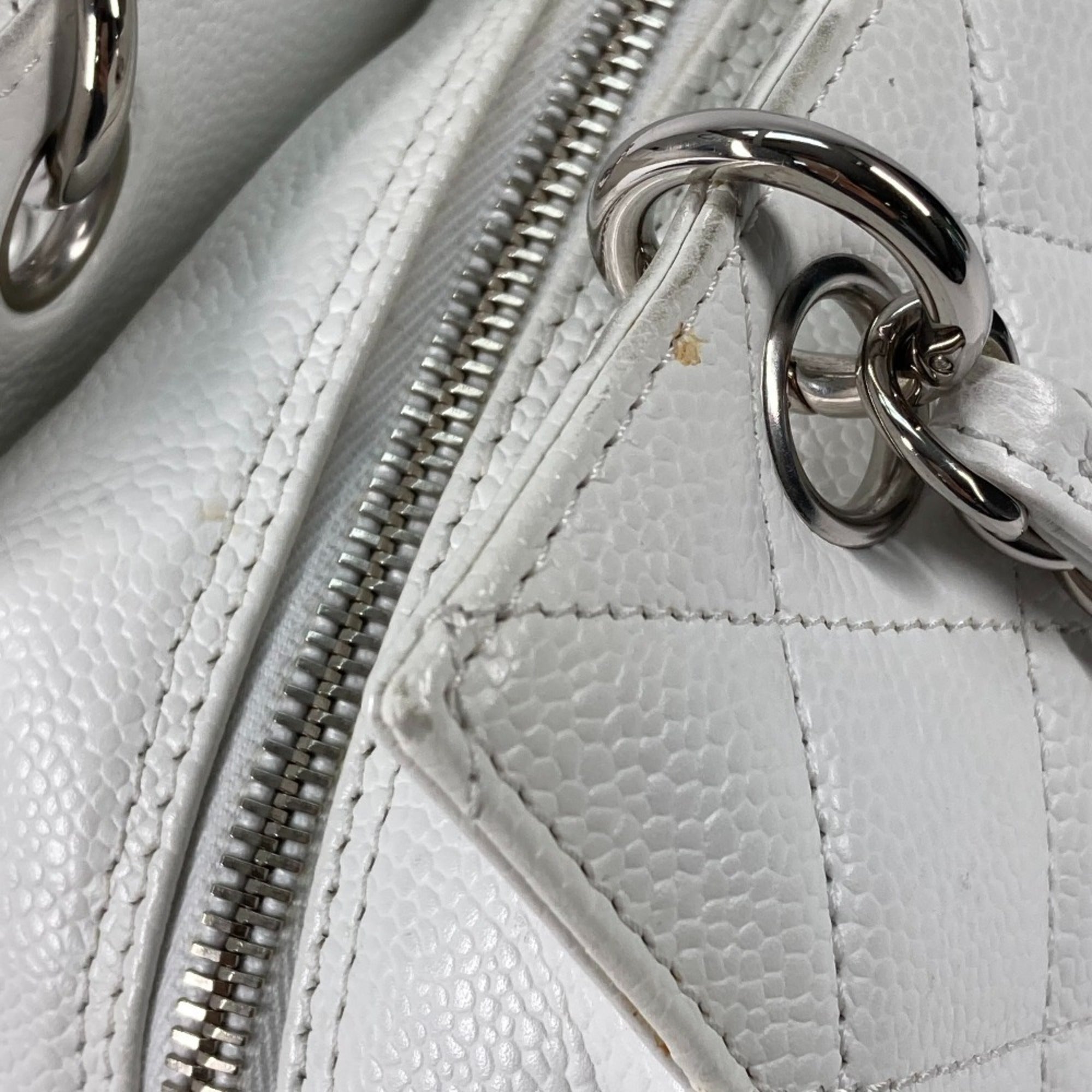 Chanel Matelasse Silver White Caviar Leather Shoulder Bag Tote Bag (Pre-Owned)
