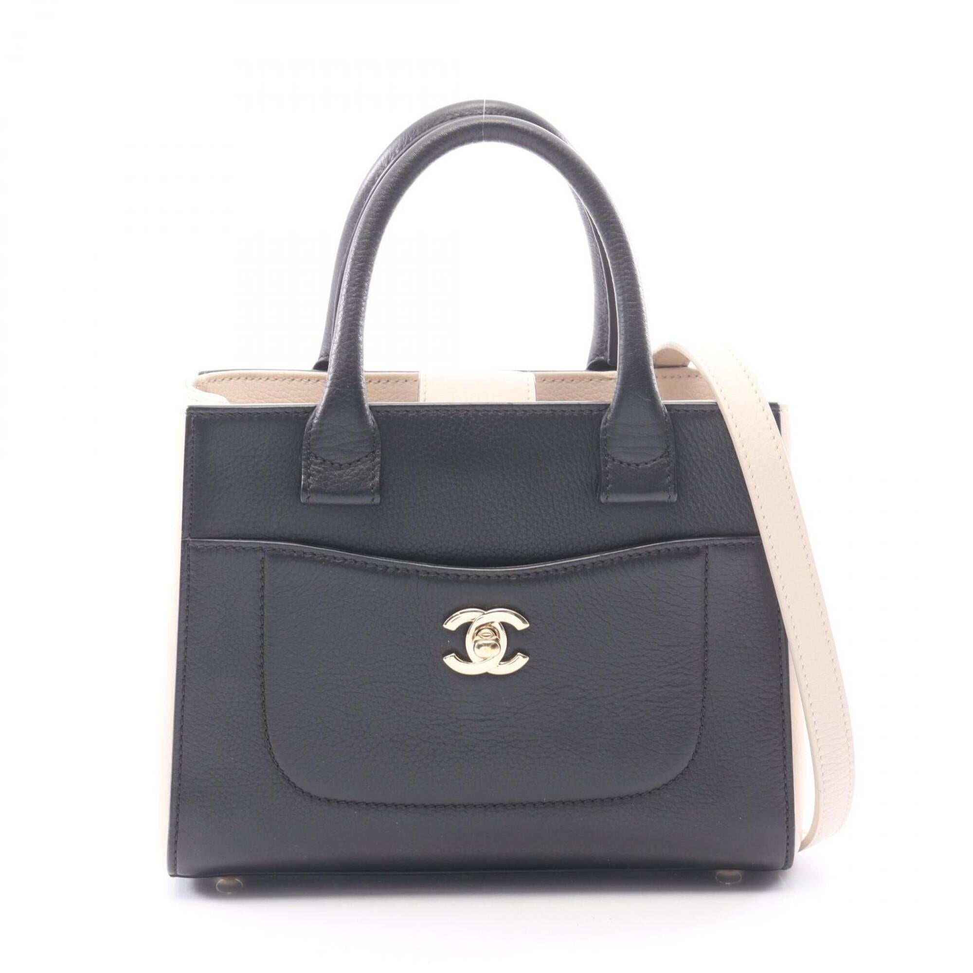 Chanel Black Ivory Leather Handbag Shoulder Bag (Pre-Owned)