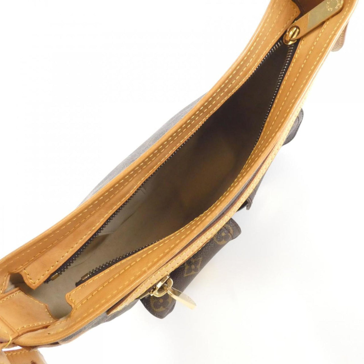 Louis Vuitton Marron Coated Canvas Shoulder Bag (Pre-Owned)