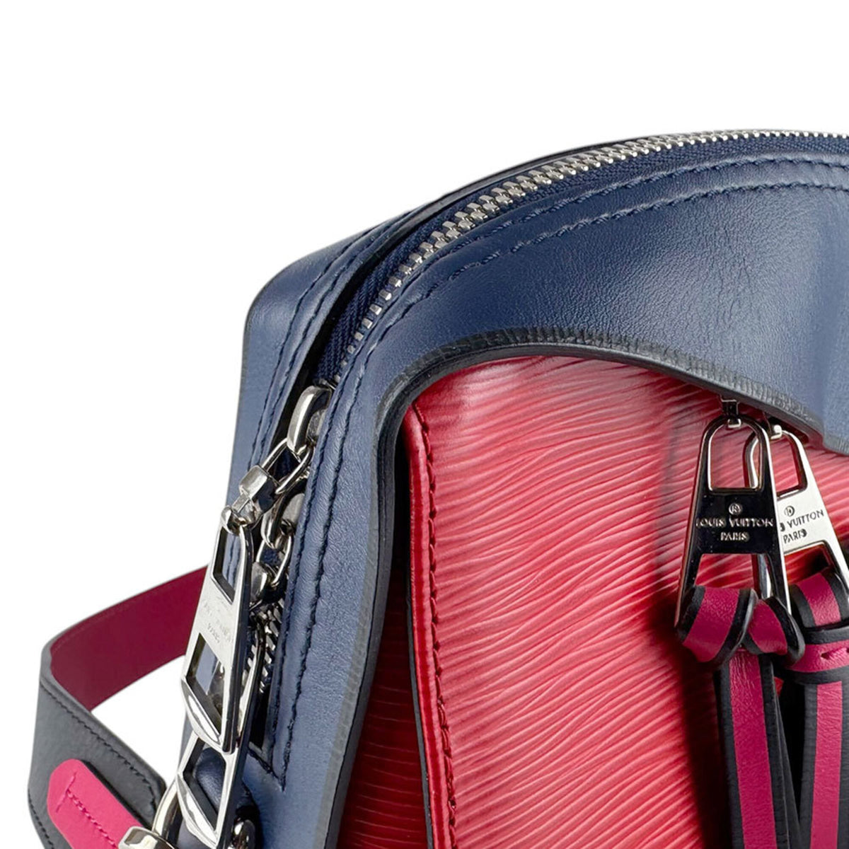 Louis Vuitton Black Navy Red Color Epi Leather Handbag Shoulder Bag (Pre-Owned)