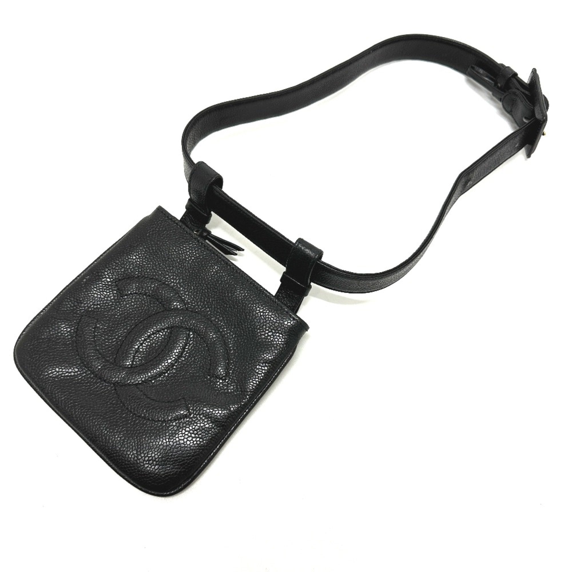 Chanel Black Leather Pouch (Pre-Owned)