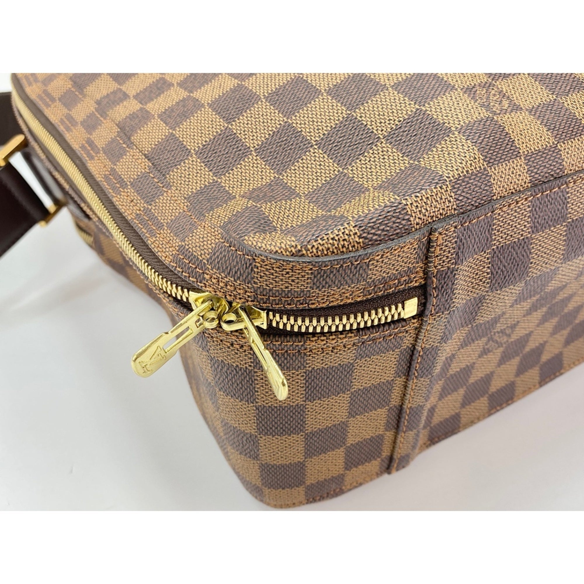 Louis Vuitton Brown Damier Canvas Galle Shoulder Bag (Pre-Owned)