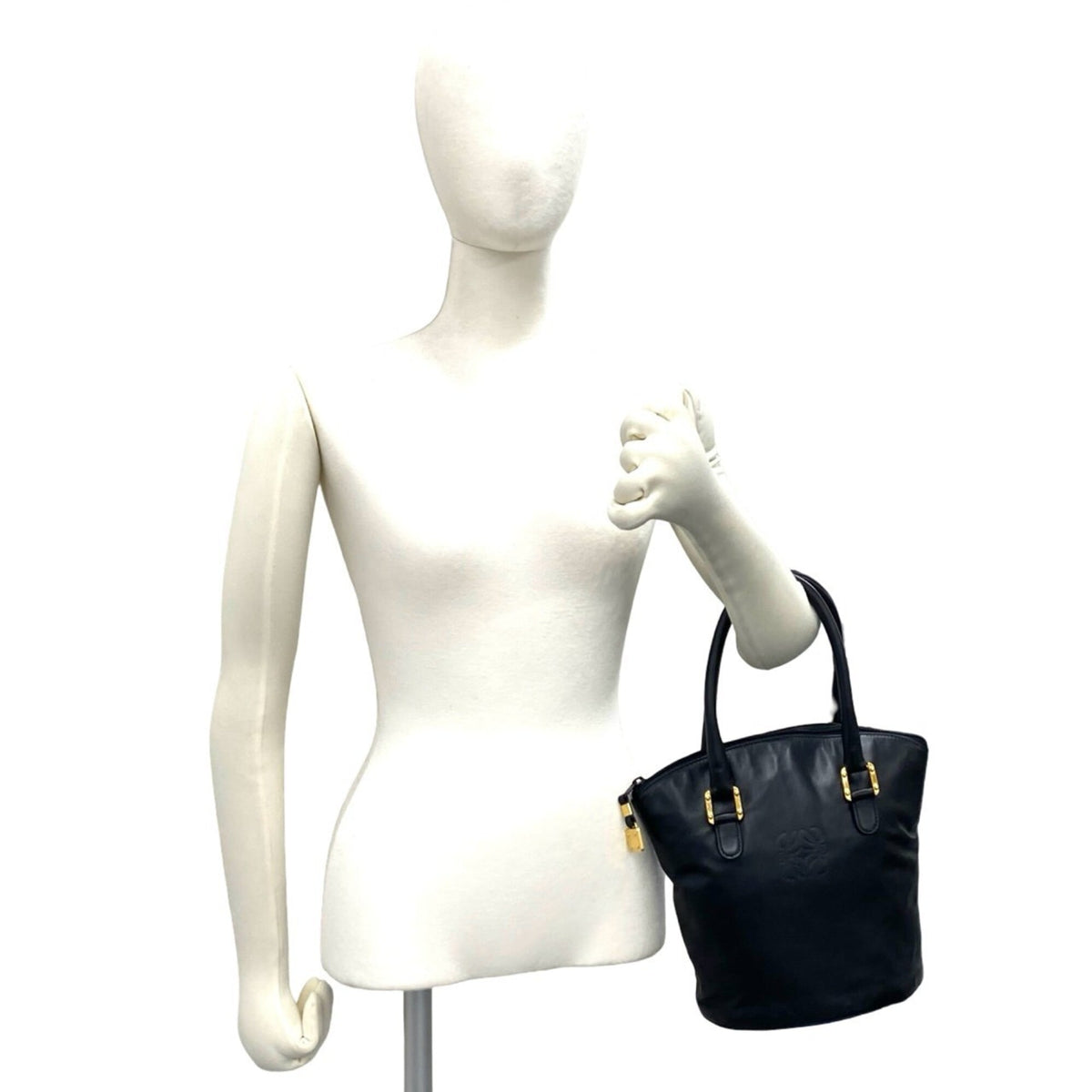 Loewe Black Leather Handbag Tote Bag (Pre-Owned)