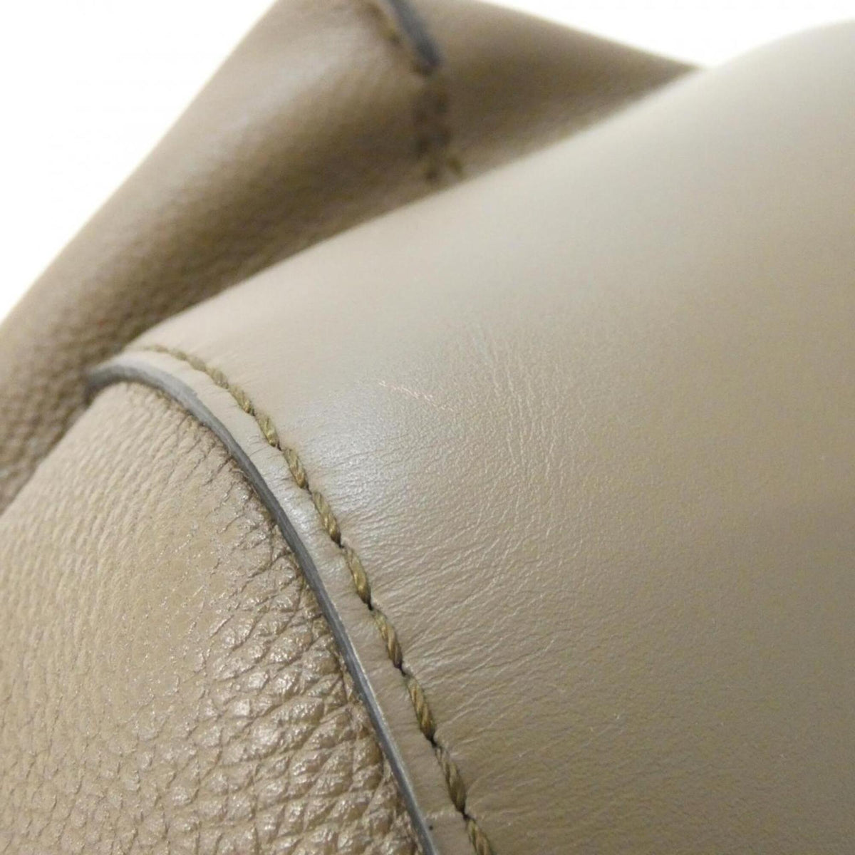 Loewe Brown Leather Shoulder Bag (Pre-Owned)
