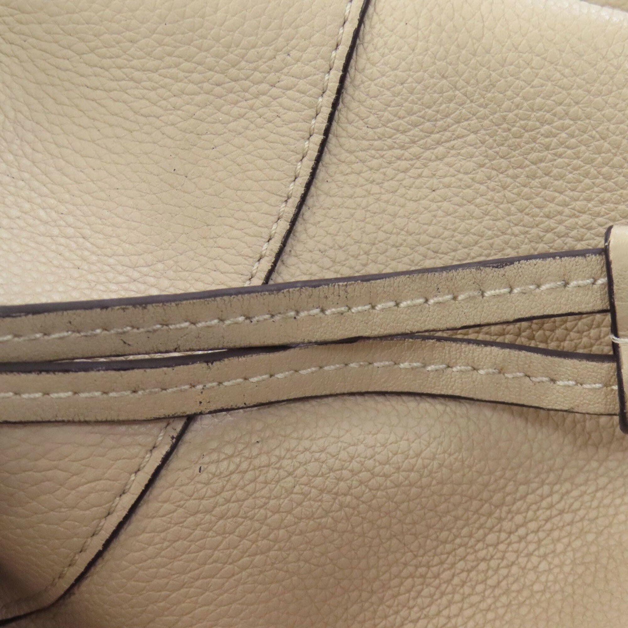 Loewe Beige Leather Handbag (Pre-Owned)