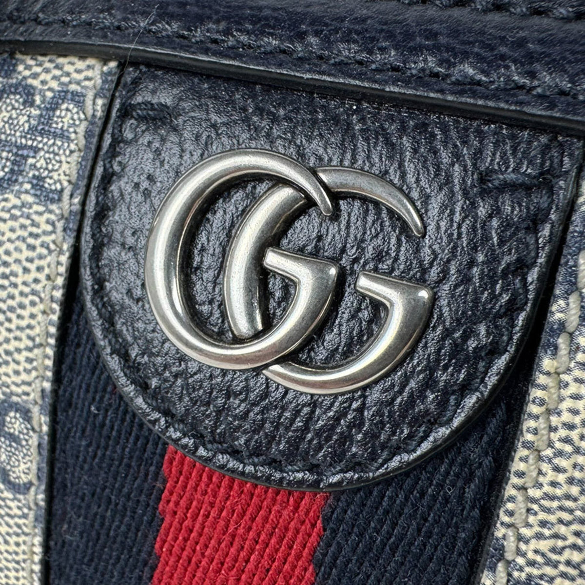 Gucci Navy Gg Supreme Handbag Shoulder Bag (Pre-Owned)