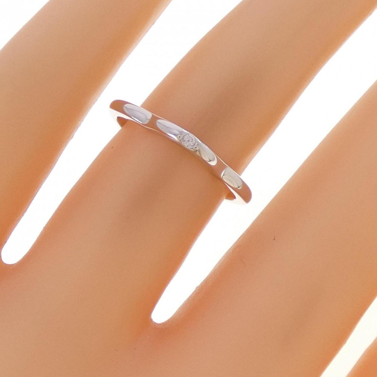 Chanel White Gold (18K) Band Ring (Pre-Owned)