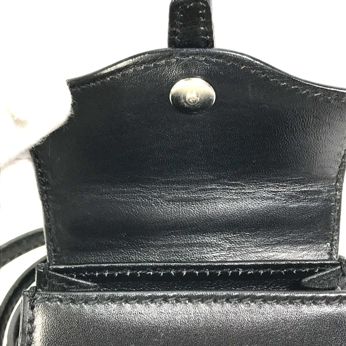Gucci Black Leather Shoulder Bag (Pre-Owned)