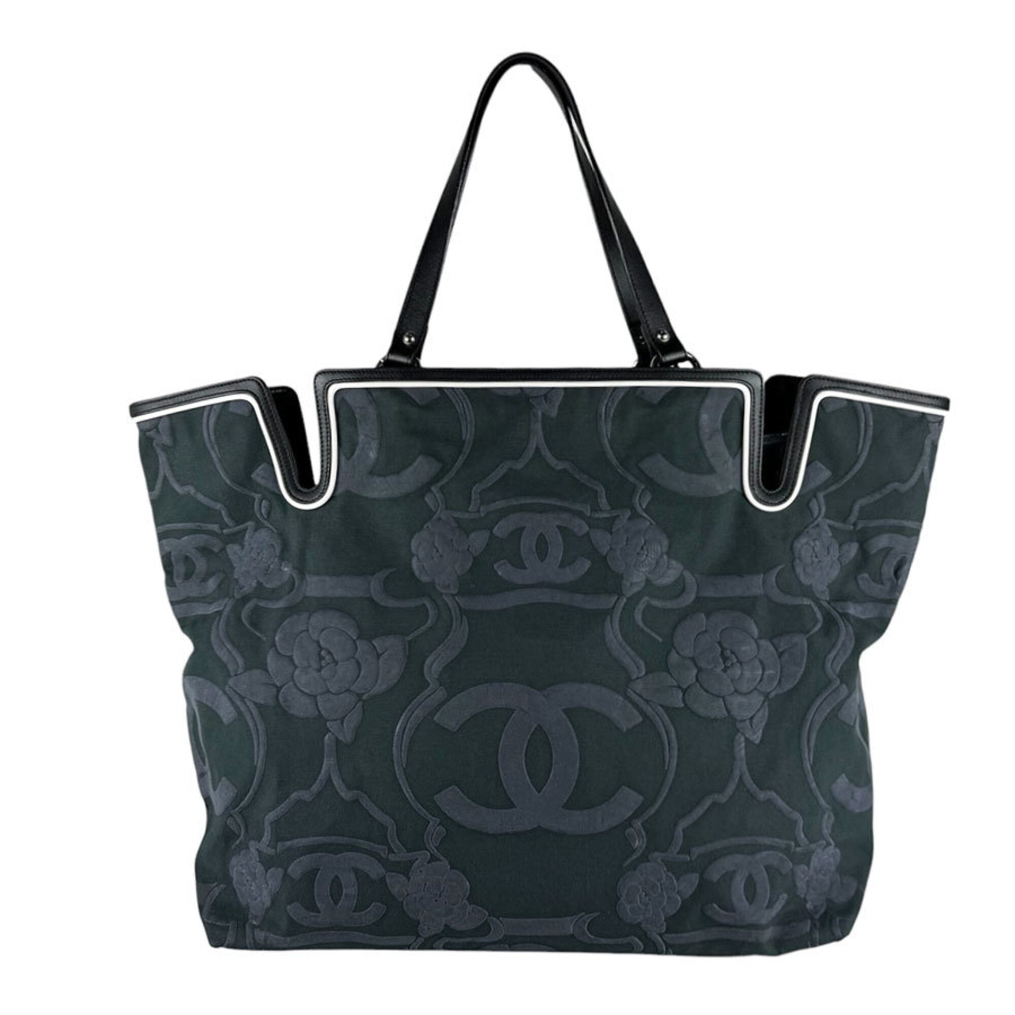 Chanel Black Canvas Leather Handbag (Pre-Owned)