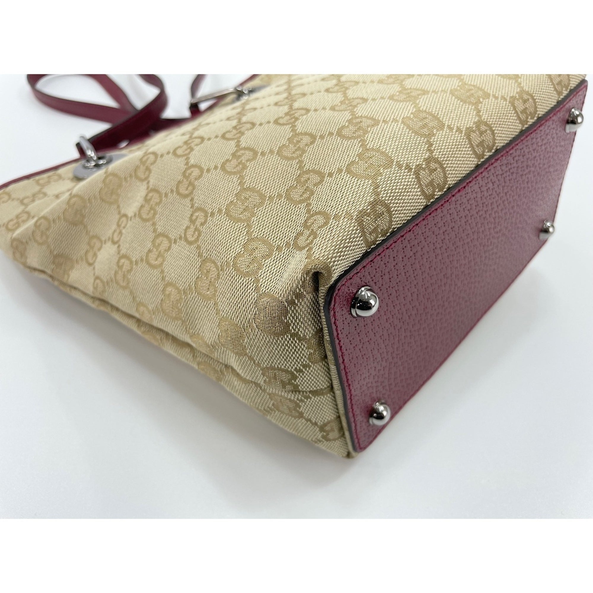 Gucci Beige Gg Canvas Tote Bag (Pre-Owned)