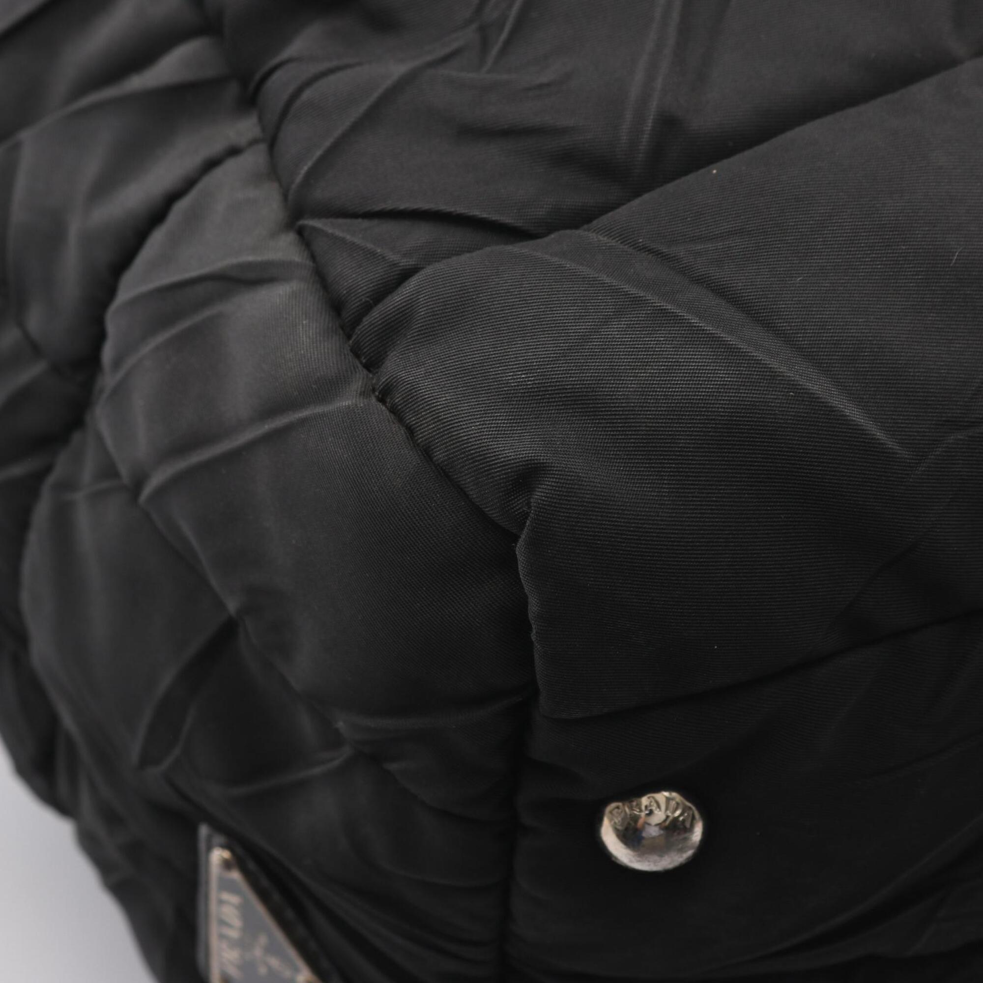 Prada Black Nylon Boston Bag Handbag (Pre-Owned)