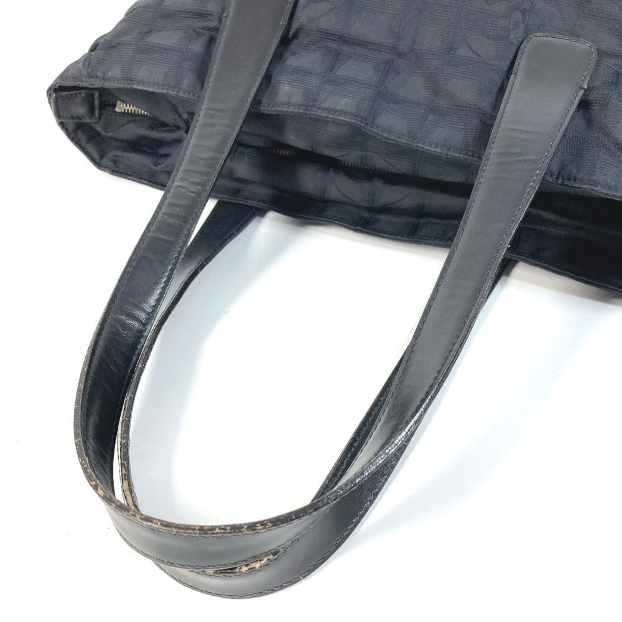 Chanel Black Nylon Leather Shoulder Bag Tote Bag (Pre-Owned)
