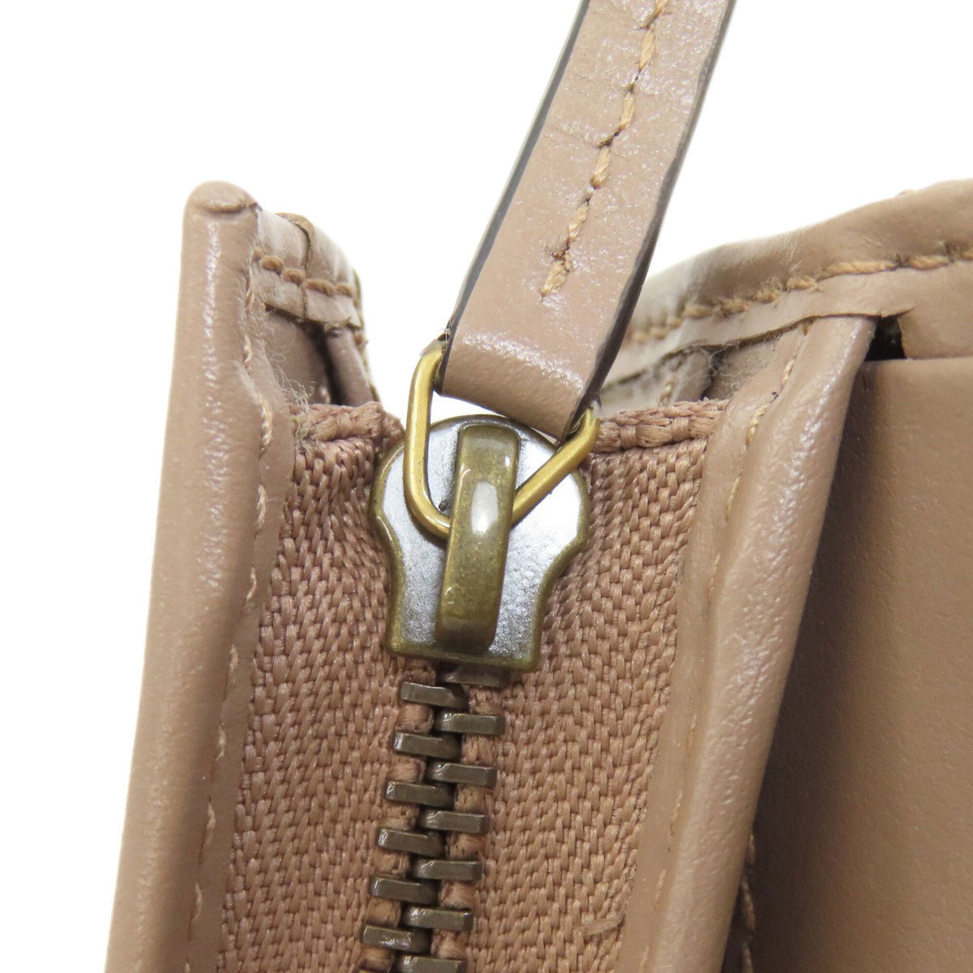 Gucci Pink Beige Leather Wallet (Bi-Fold) (Pre-Owned)