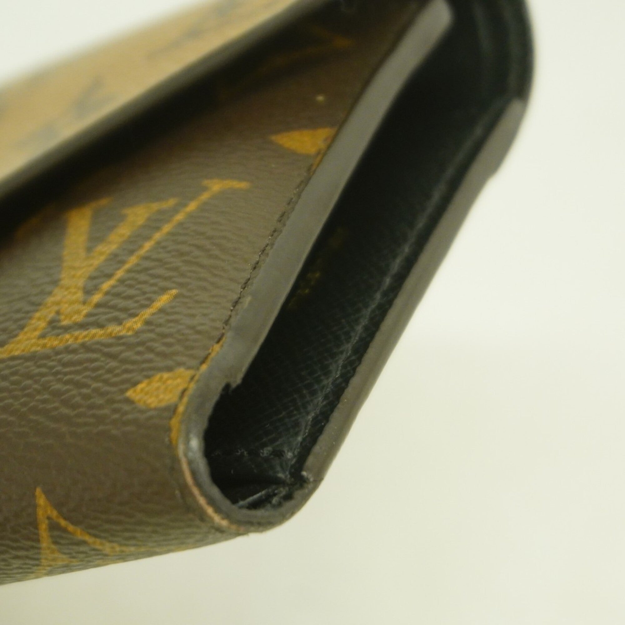 Louis Vuitton Brown Wallet (Tri-Fold) (Pre-Owned)