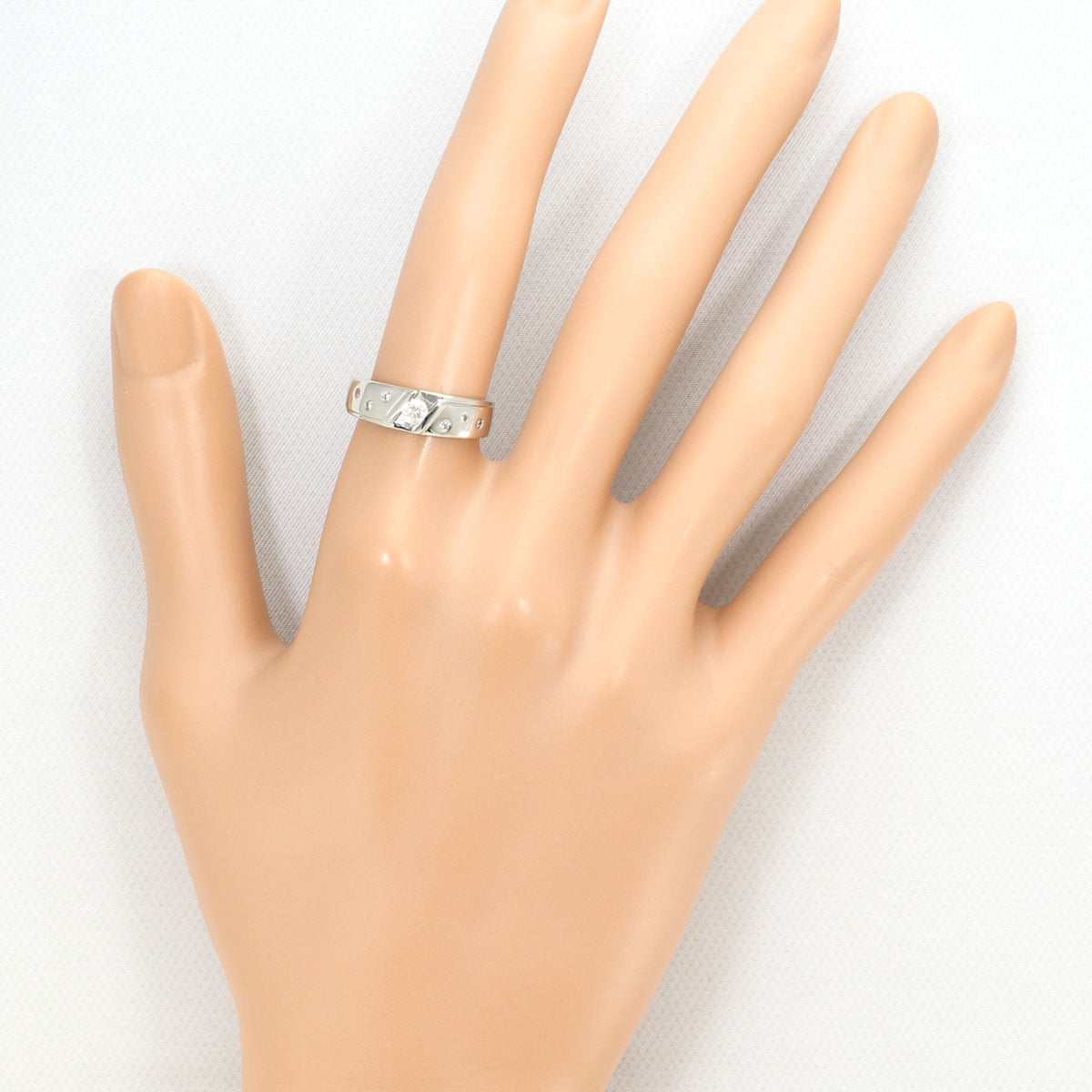 Unbranded Platinum Platinum 900 Band Ring (Pre-Owned)