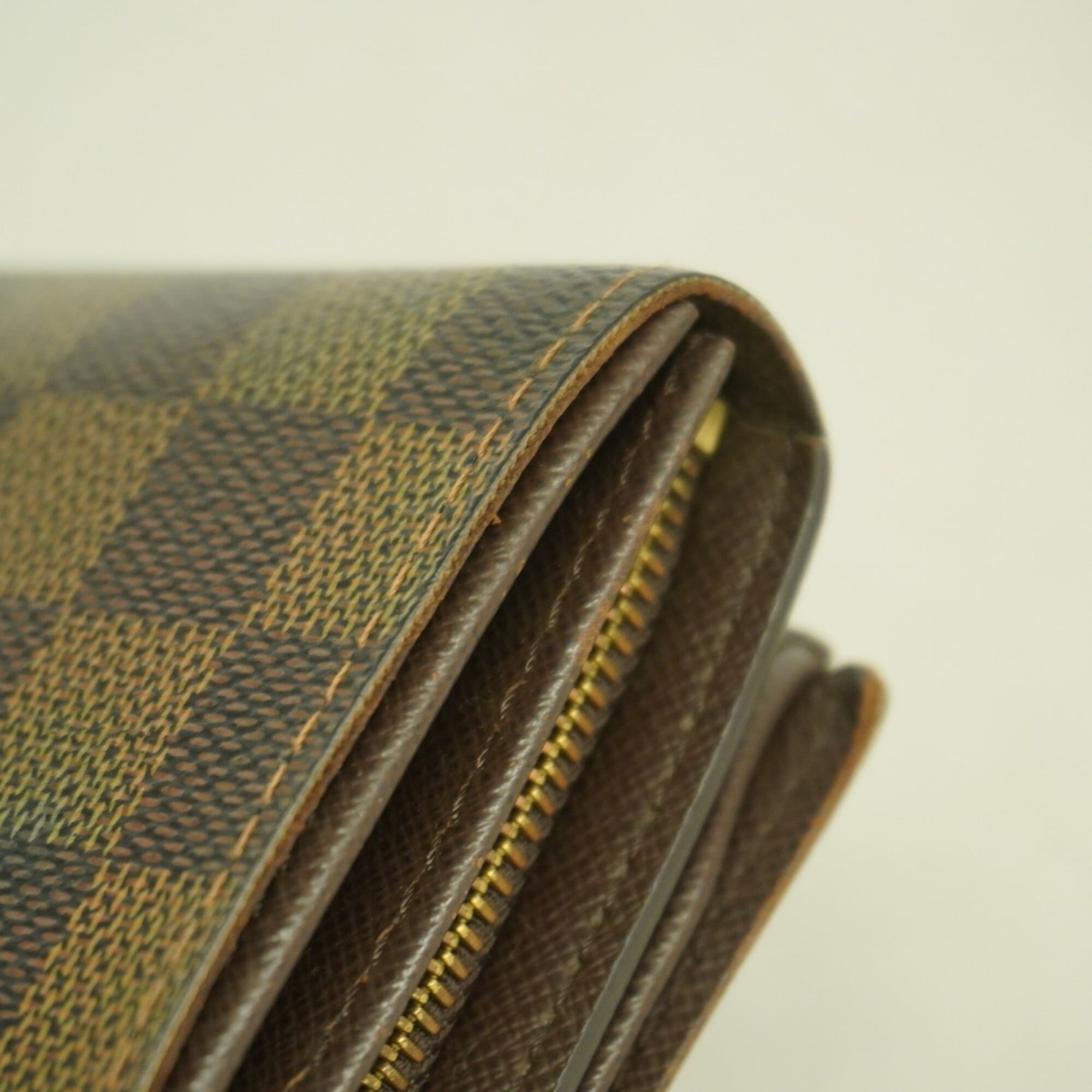 Louis Vuitton Ebene Wallet (Bi-Fold) (Pre-Owned)