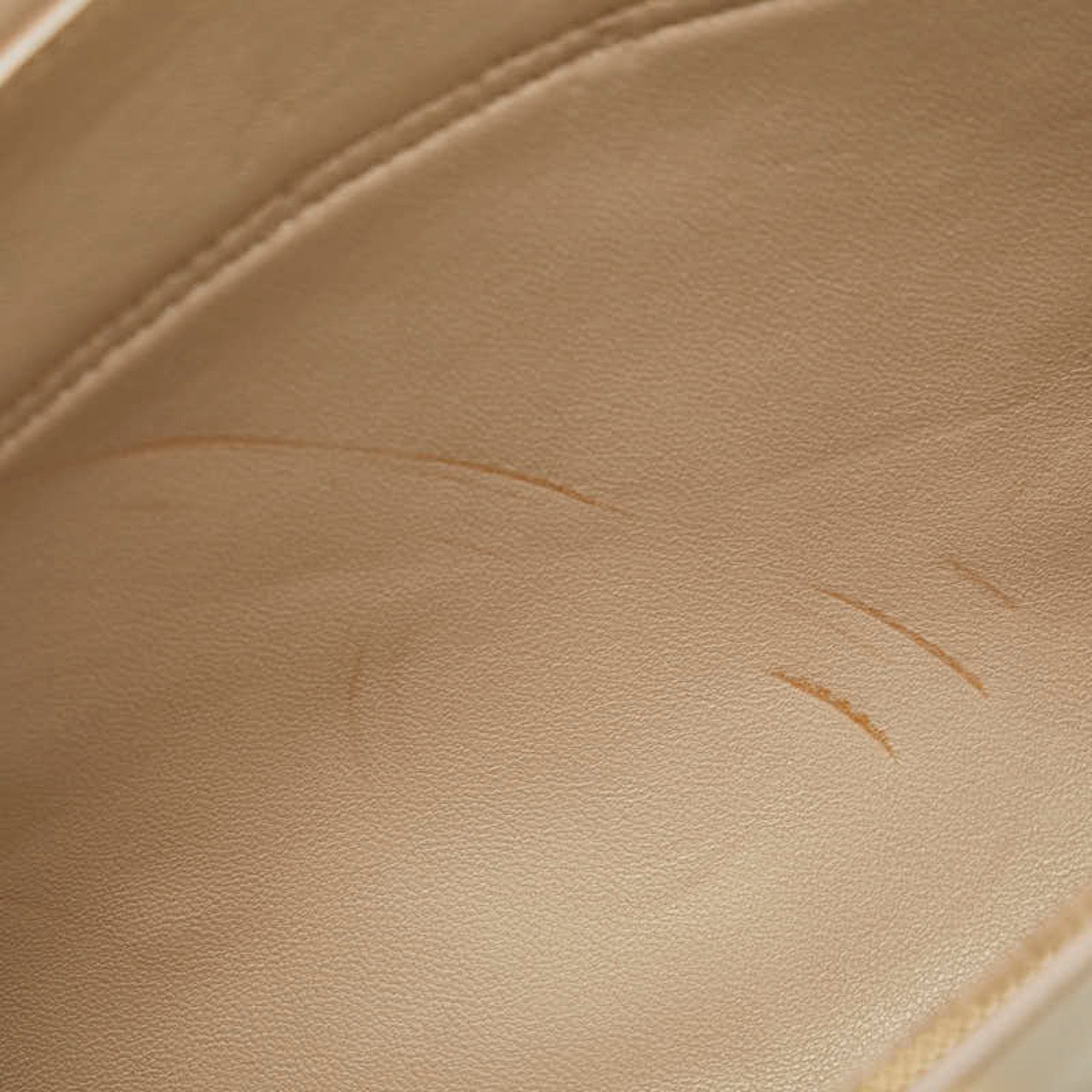 Salvatore Ferragamo Beige Brown Leather Shoulder Bag (Pre-Owned)