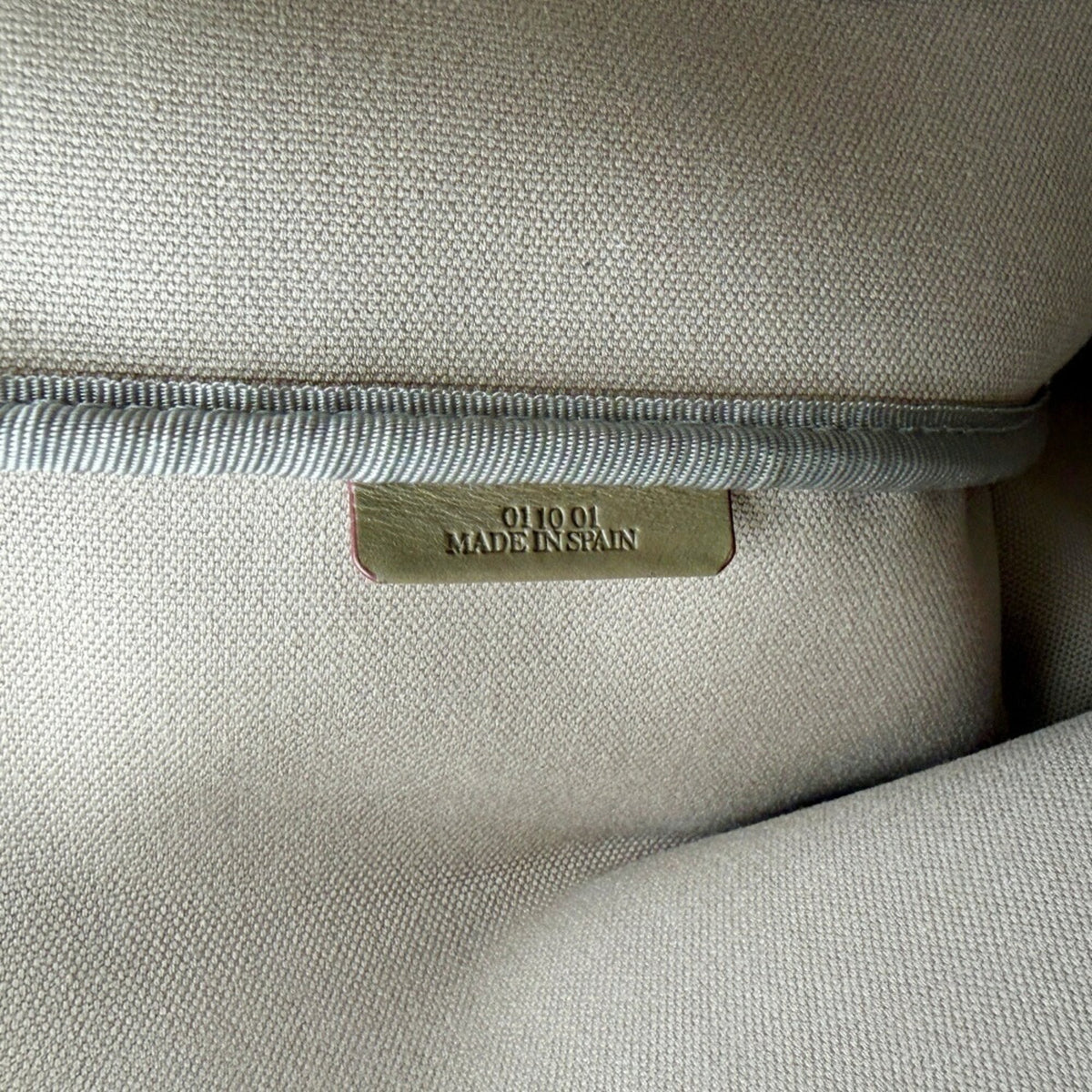 Loewe Gray Khaki Leather Pvc Handbag Tote Bag (Pre-Owned)