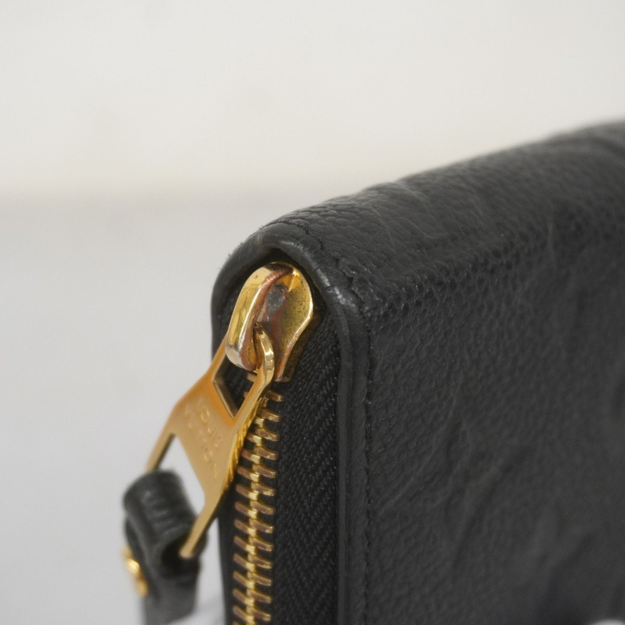 Louis Vuitton Noir Long Wallet (Bi-Fold) (Pre-Owned)