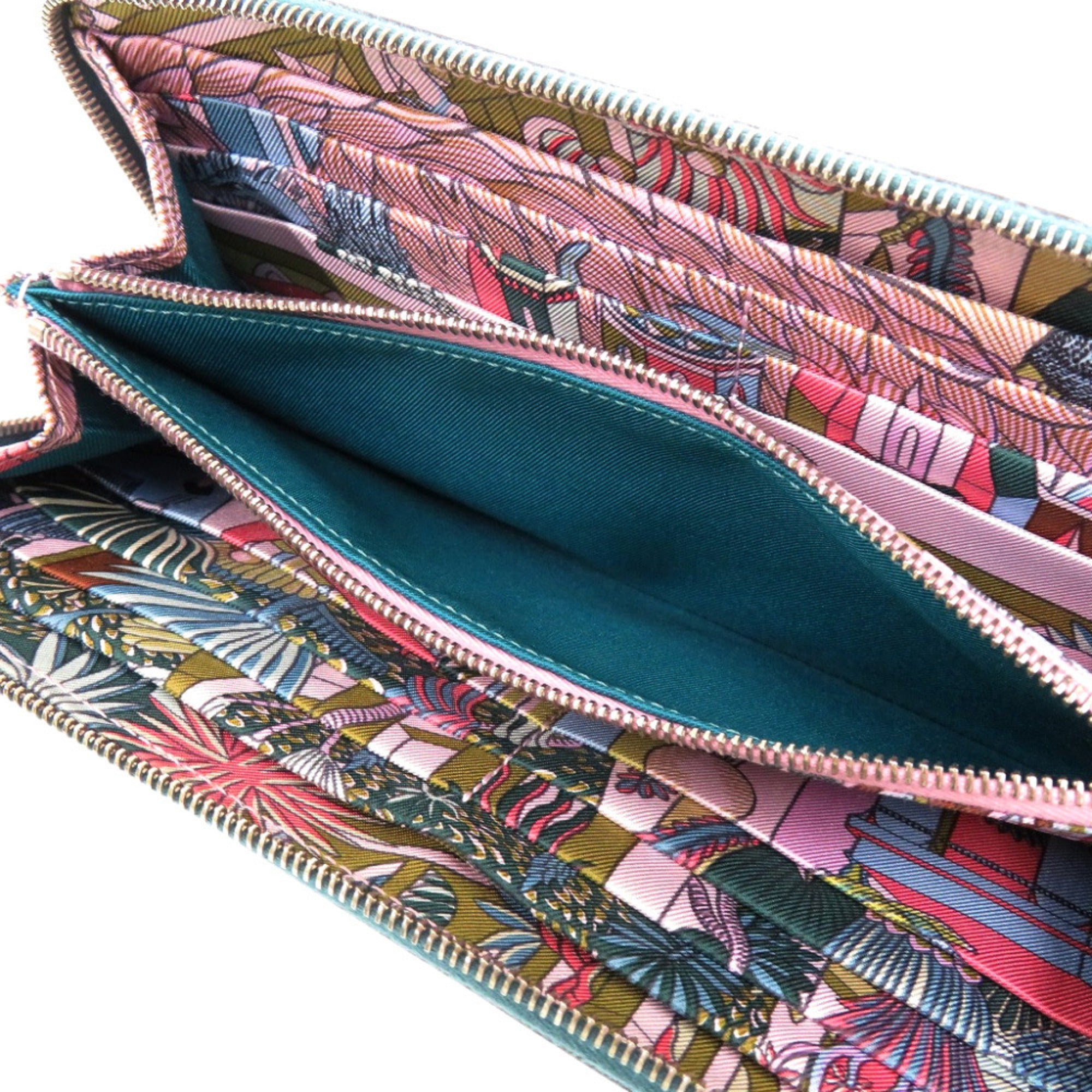 Hermes Green Epsom Leather Silk Long Wallet (Bi-Fold) (Pre-Owned)
