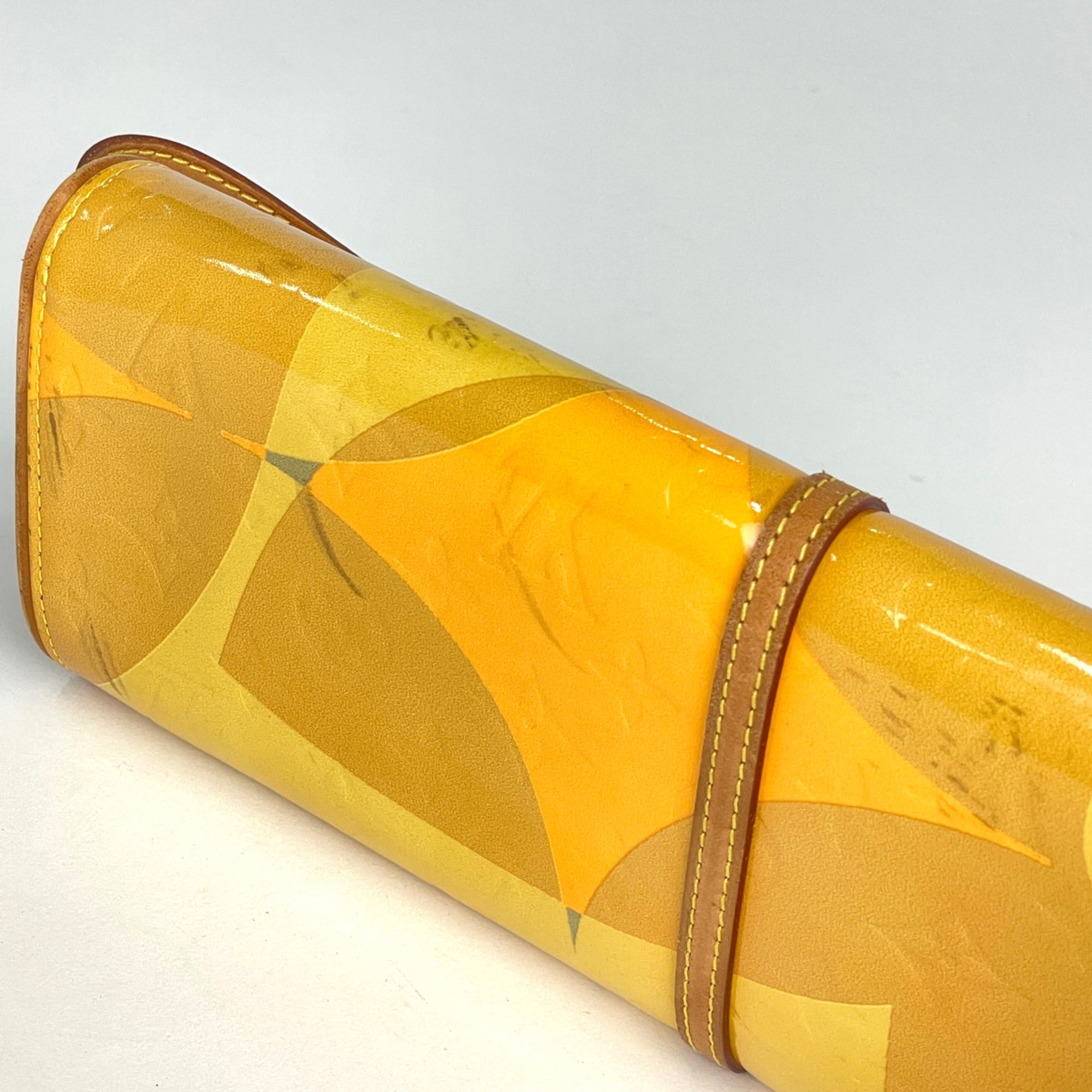 Louis Vuitton Yellow Monogram Vernis Pochette Shoulder Bag (Pre-Owned)