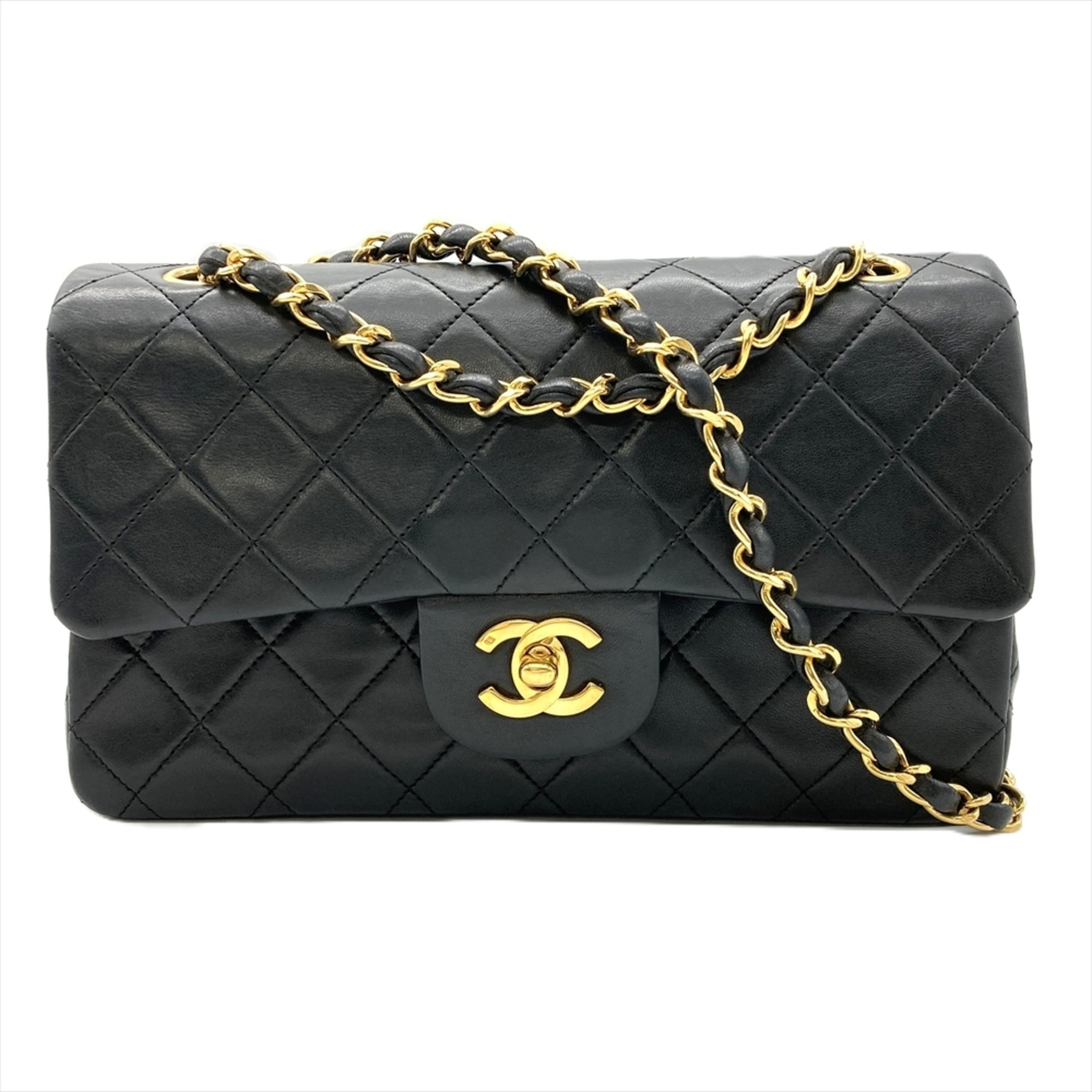 Chanel Black Shoulder Bag (Pre-Owned)