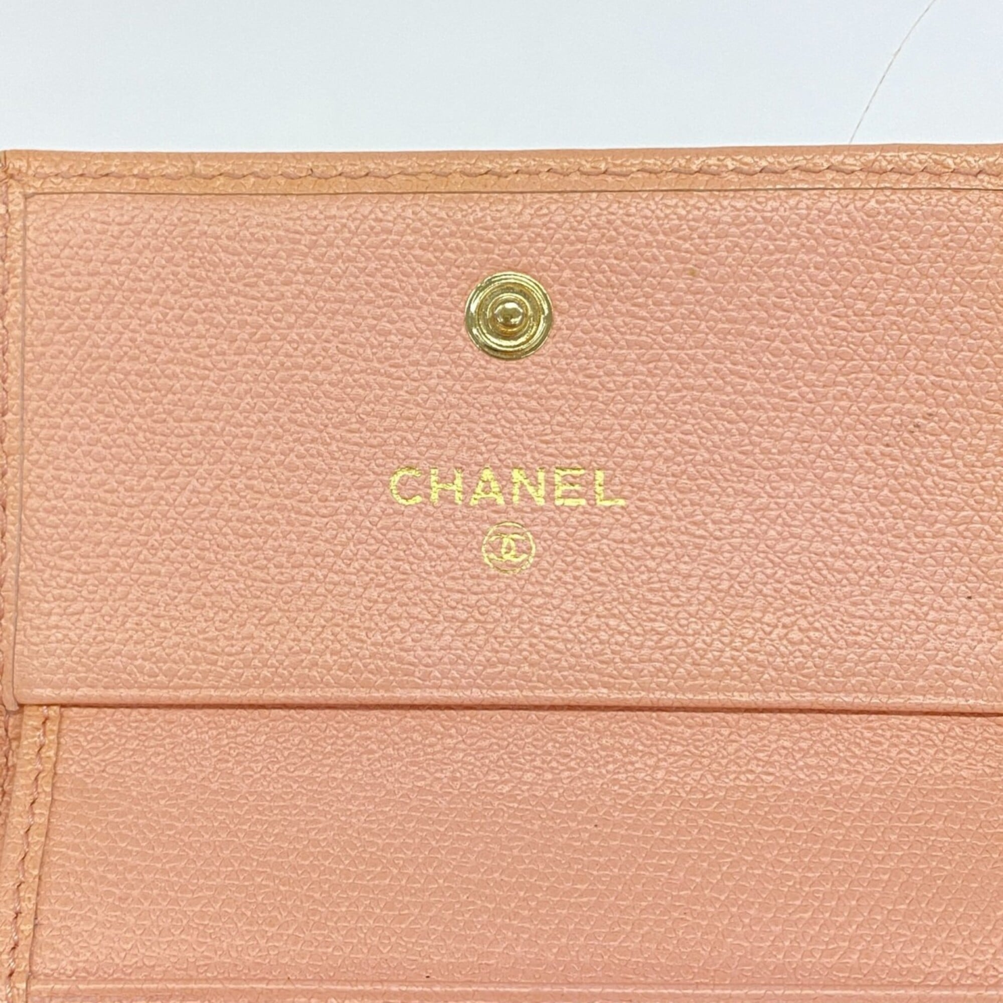 Chanel Pink Leather Long Wallet (Tri-Fold) (Pre-Owned)