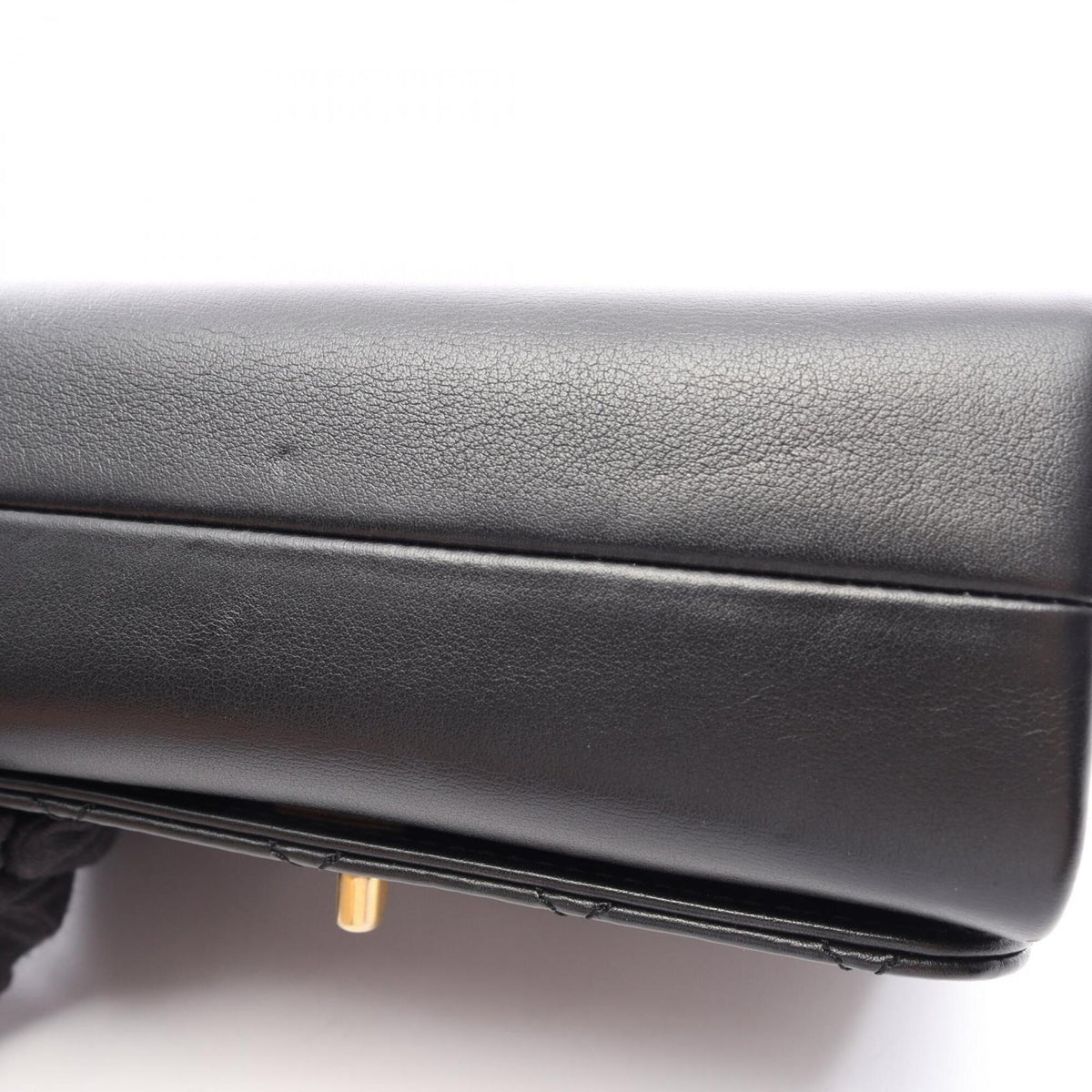Chanel Black Leather Handbag Shoulder Bag (Pre-Owned)
