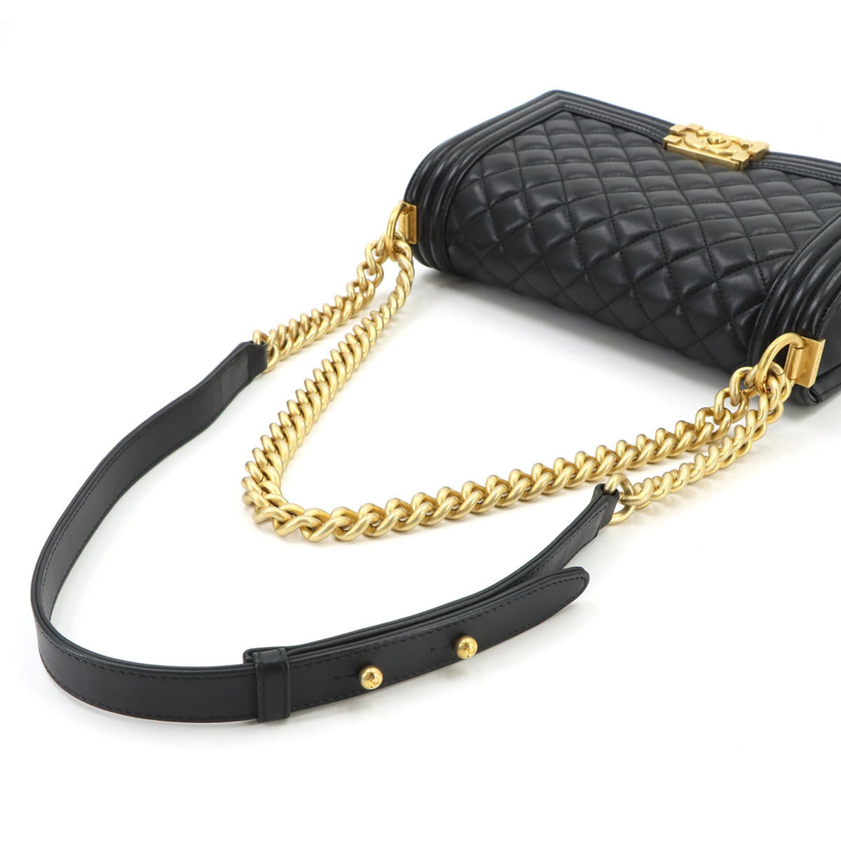 Chanel Black Leather Handbag Shoulder Bag (Pre-Owned)