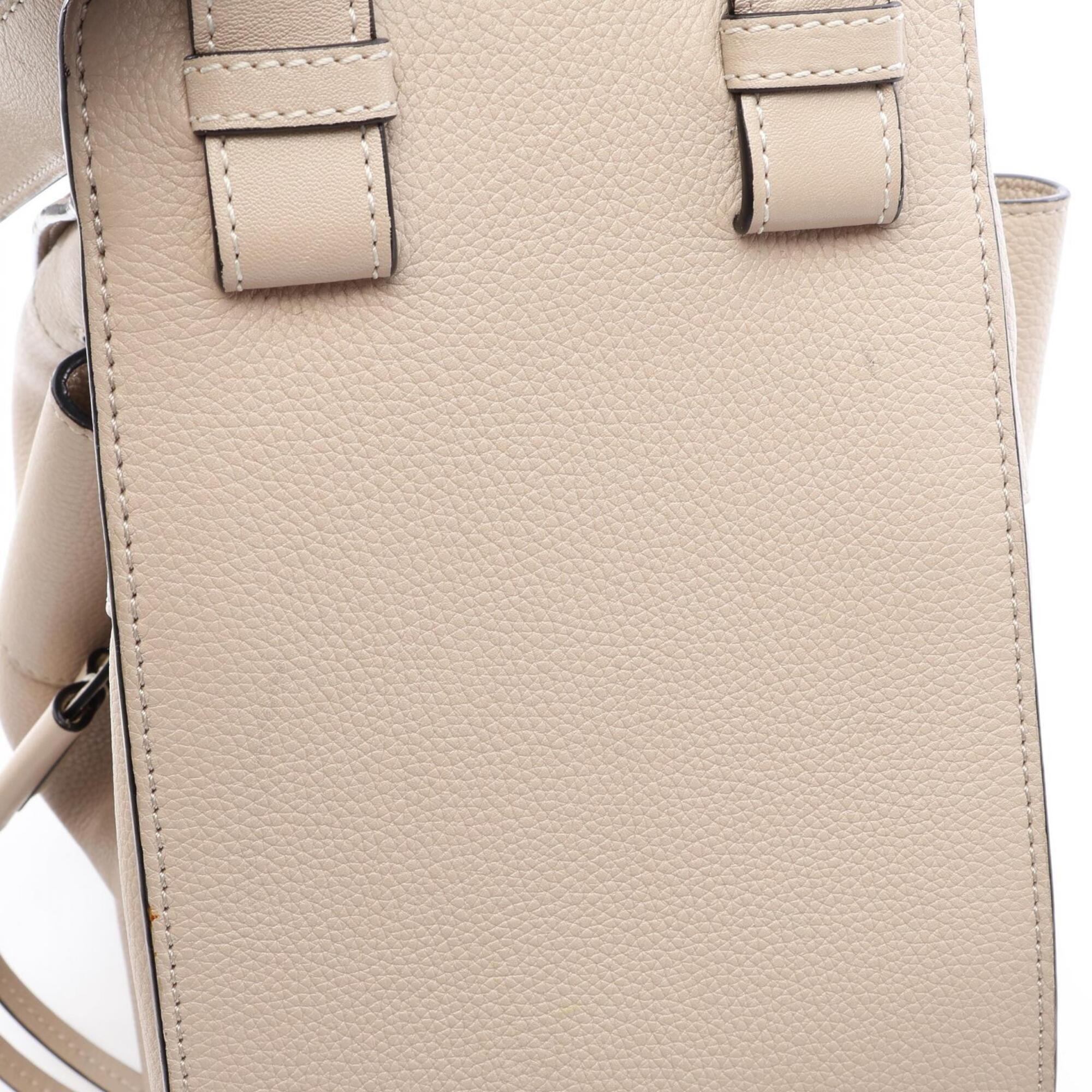Loewe Beige Leather Handbag (Pre-Owned)
