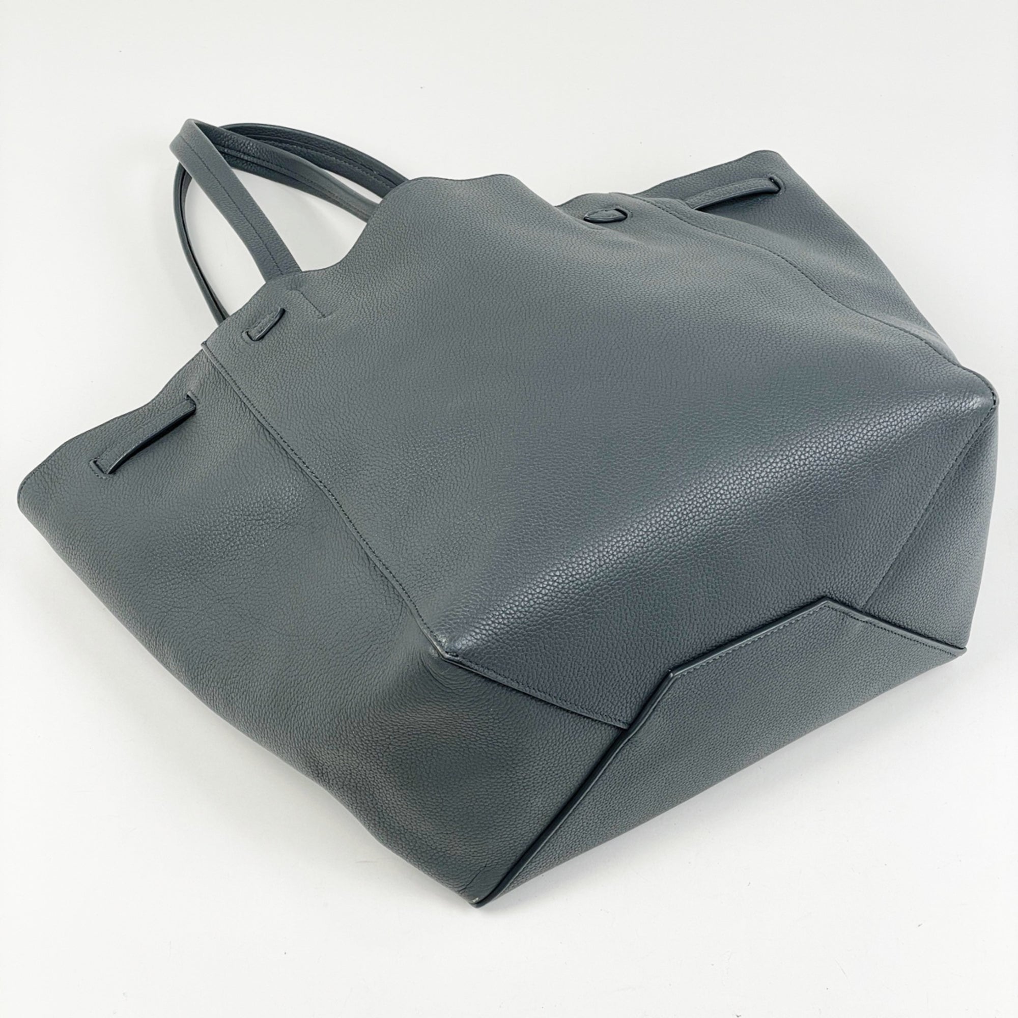 Celine Gray Leather Tote Bag (Pre-Owned)
