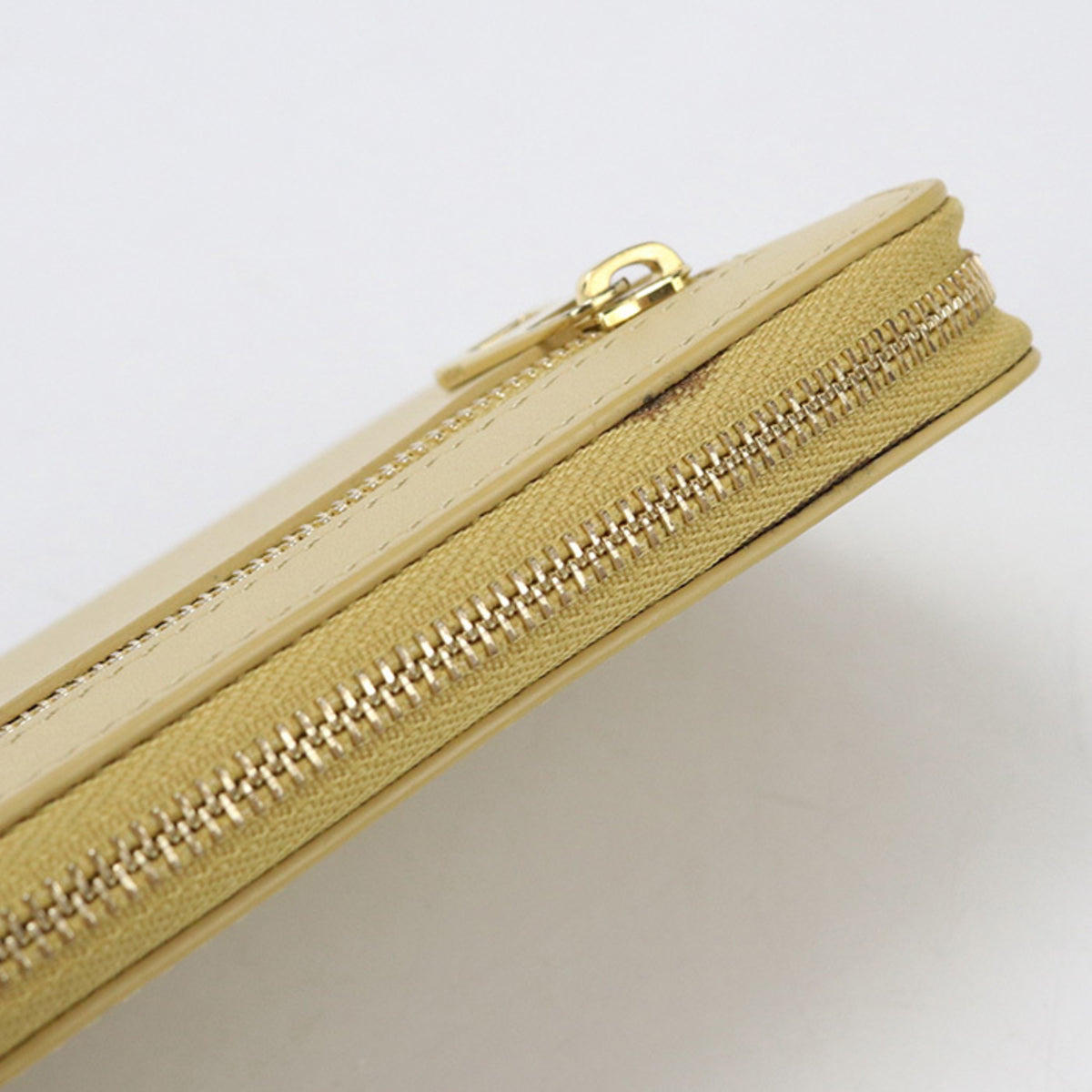 Loewe Yellow Leather Long Wallet (Bi-Fold) (Pre-Owned)