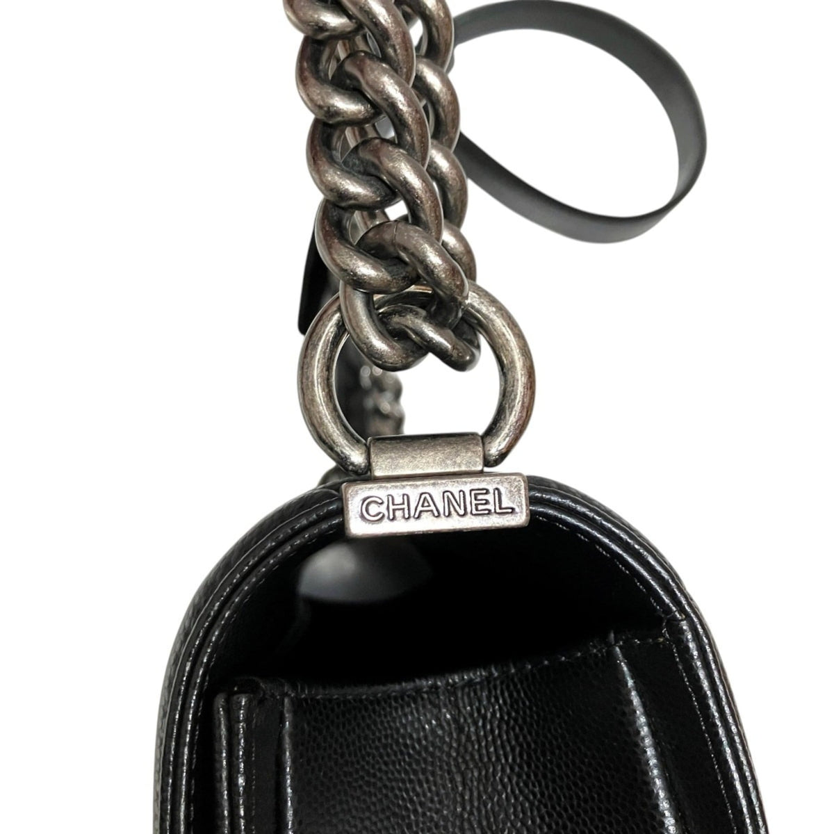 Chanel Black Grained Calfskin Shoulder Bag (Pre-Owned)