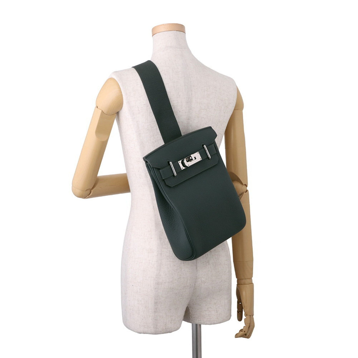 Hermes Black Vert Togo Leather Handbag Sling Bag (Pre-Owned)