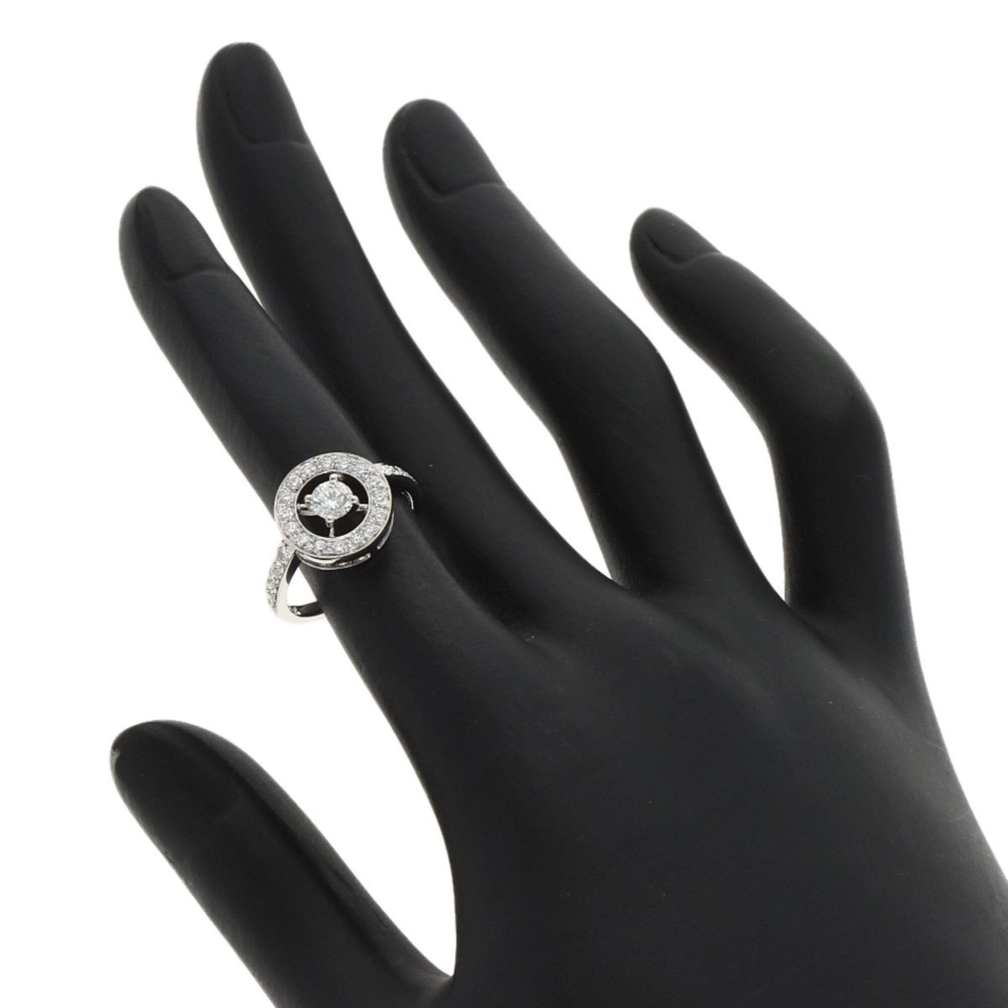 Boucheron White Gold (18K) Band Ring (Pre-Owned)