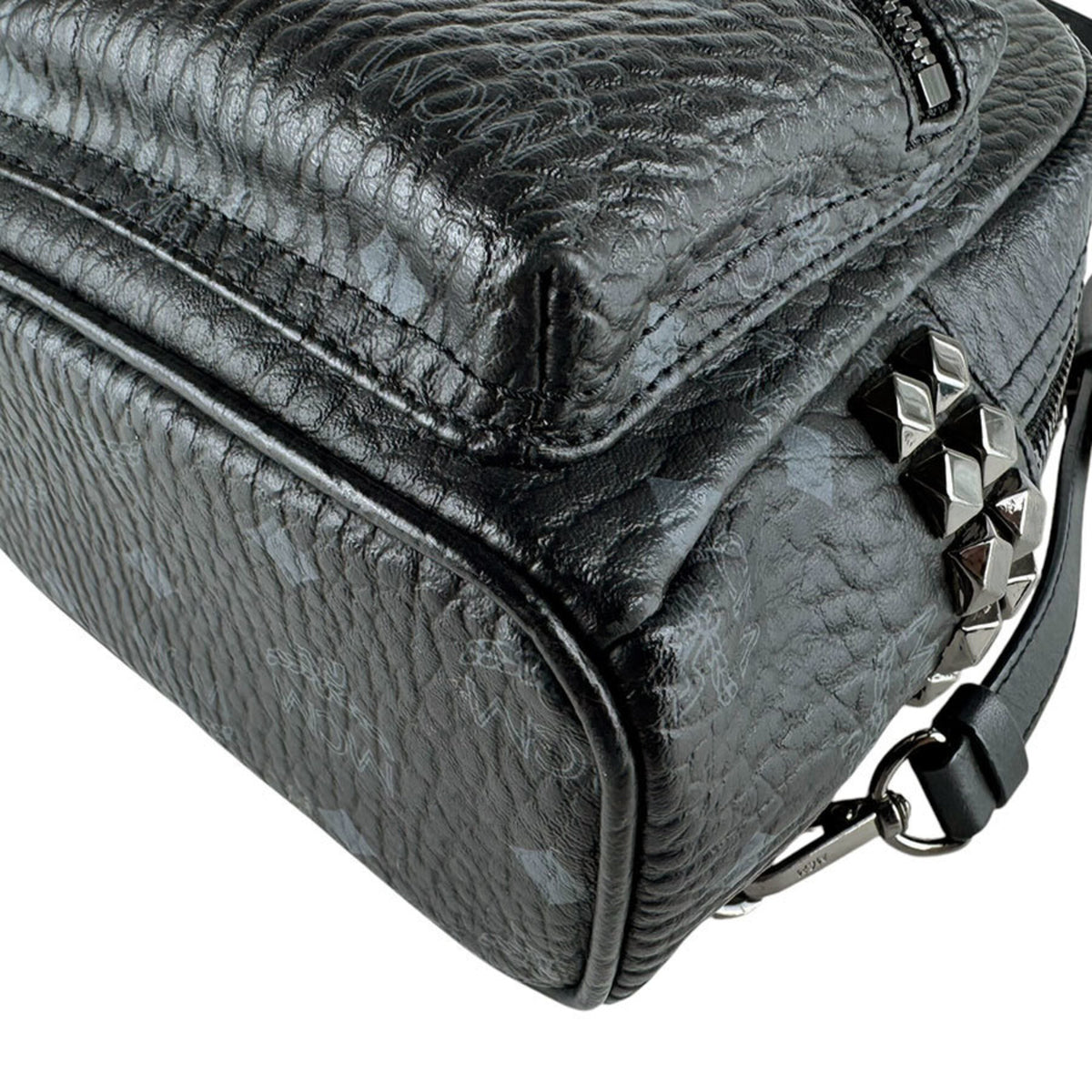 Mcm Black Leather Backpack (Pre-Owned)