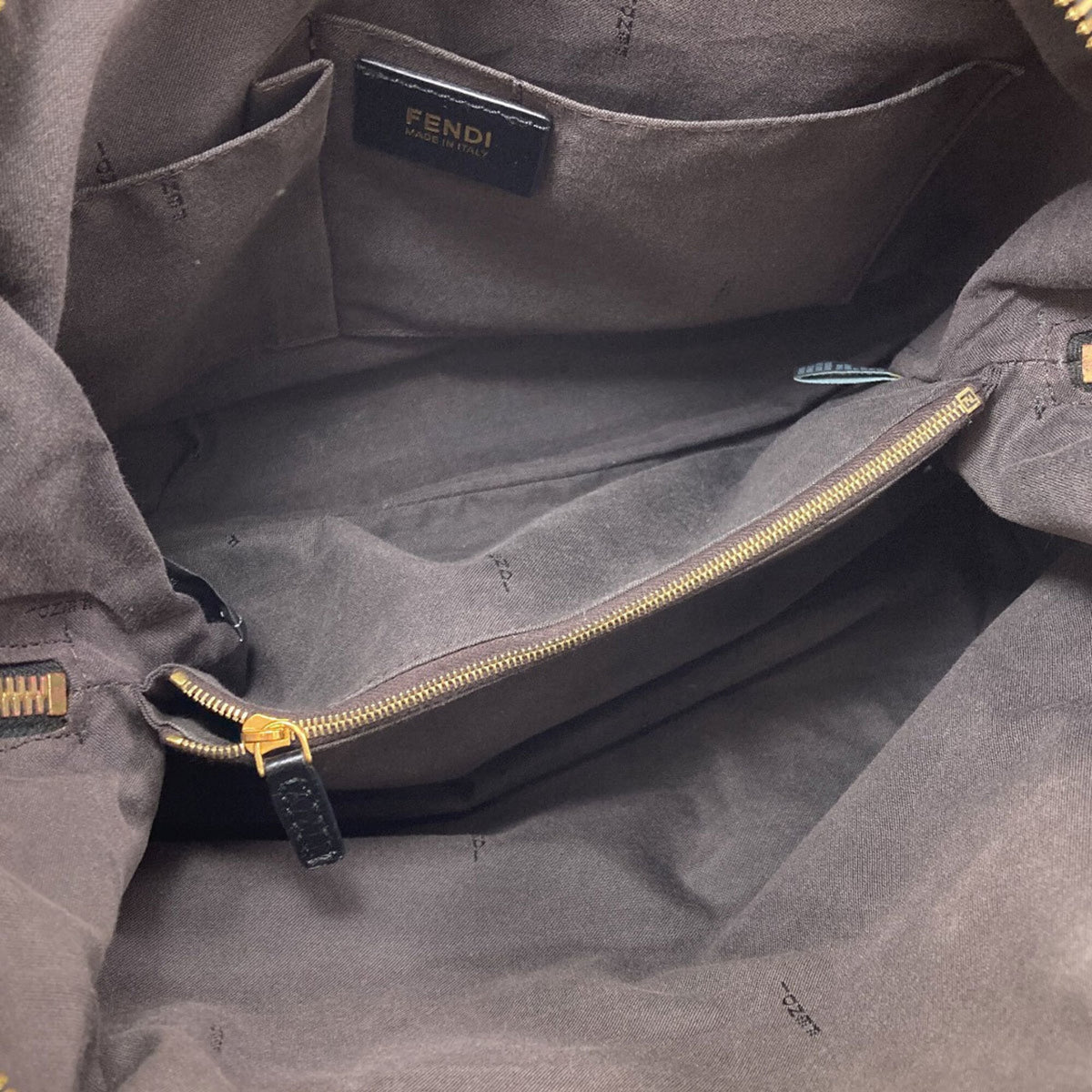 Fendi Chameleon Black Leather Tote Bag (Pre-Owned)