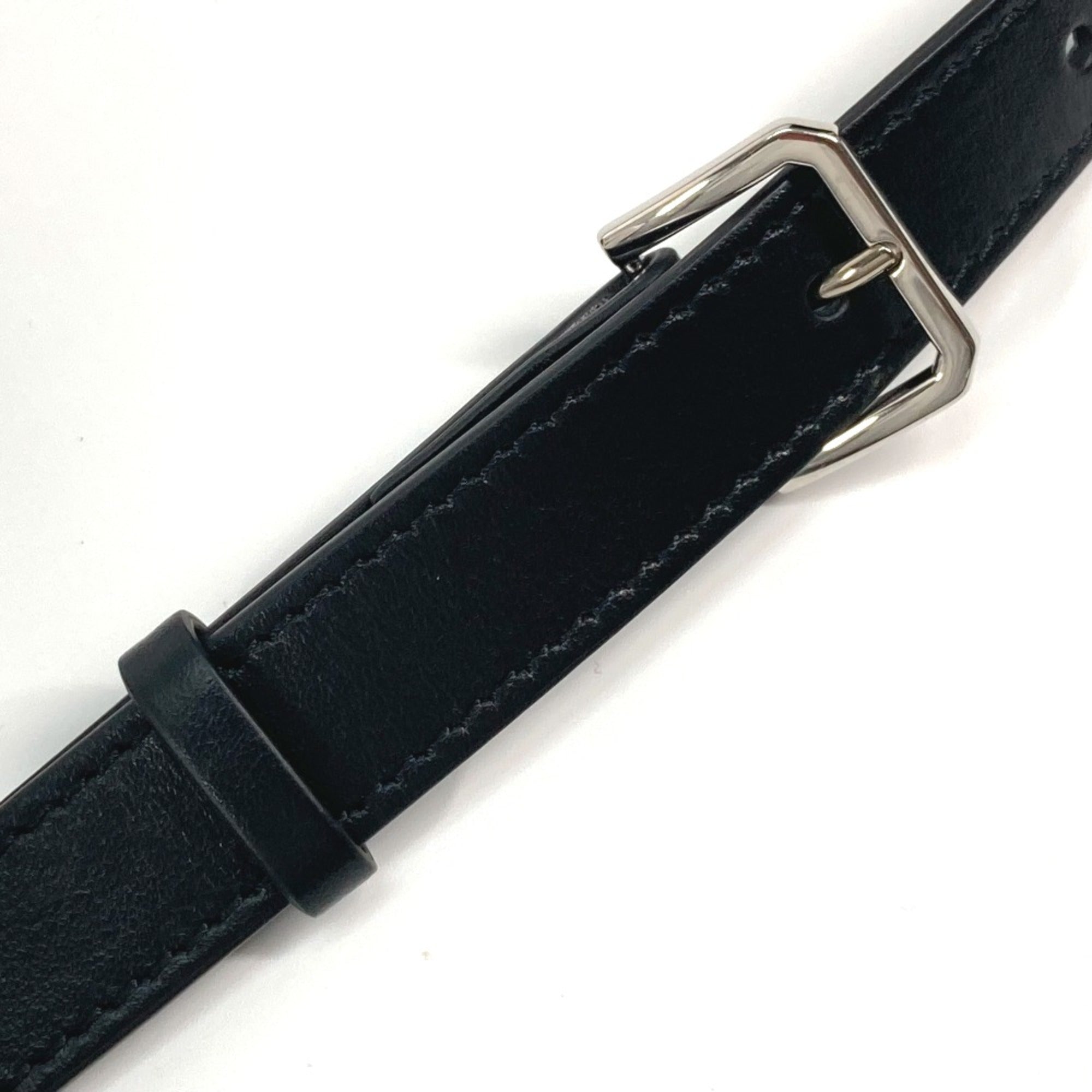 Burberry Black Leather Shoulder Bag (Pre-Owned)