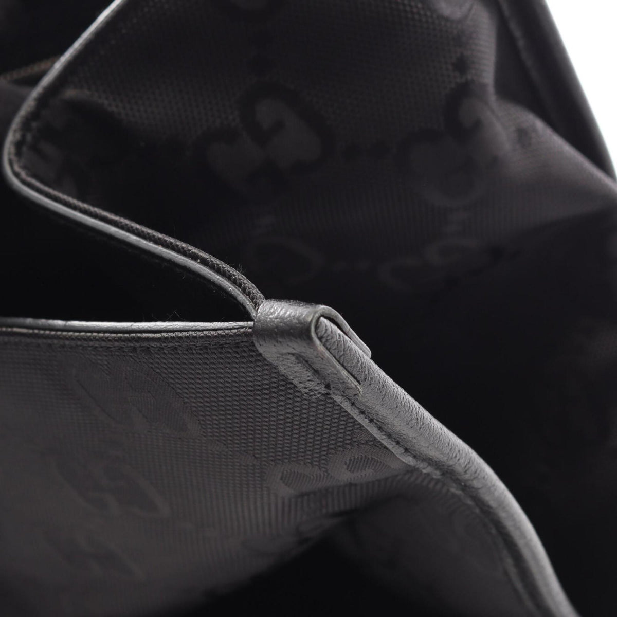 Gucci Black Leather Handbag Shoulder Bag (Pre-Owned)