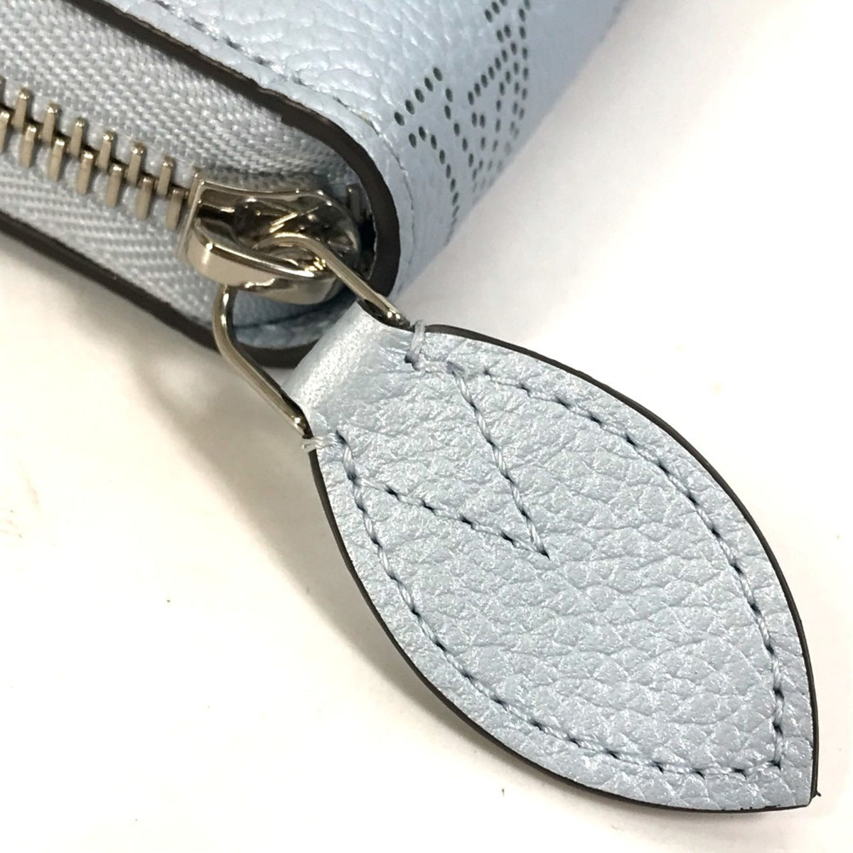 Louis Vuitton Mahina Blue Monogram Long Wallet (Bi-Fold) (Pre-Owned)