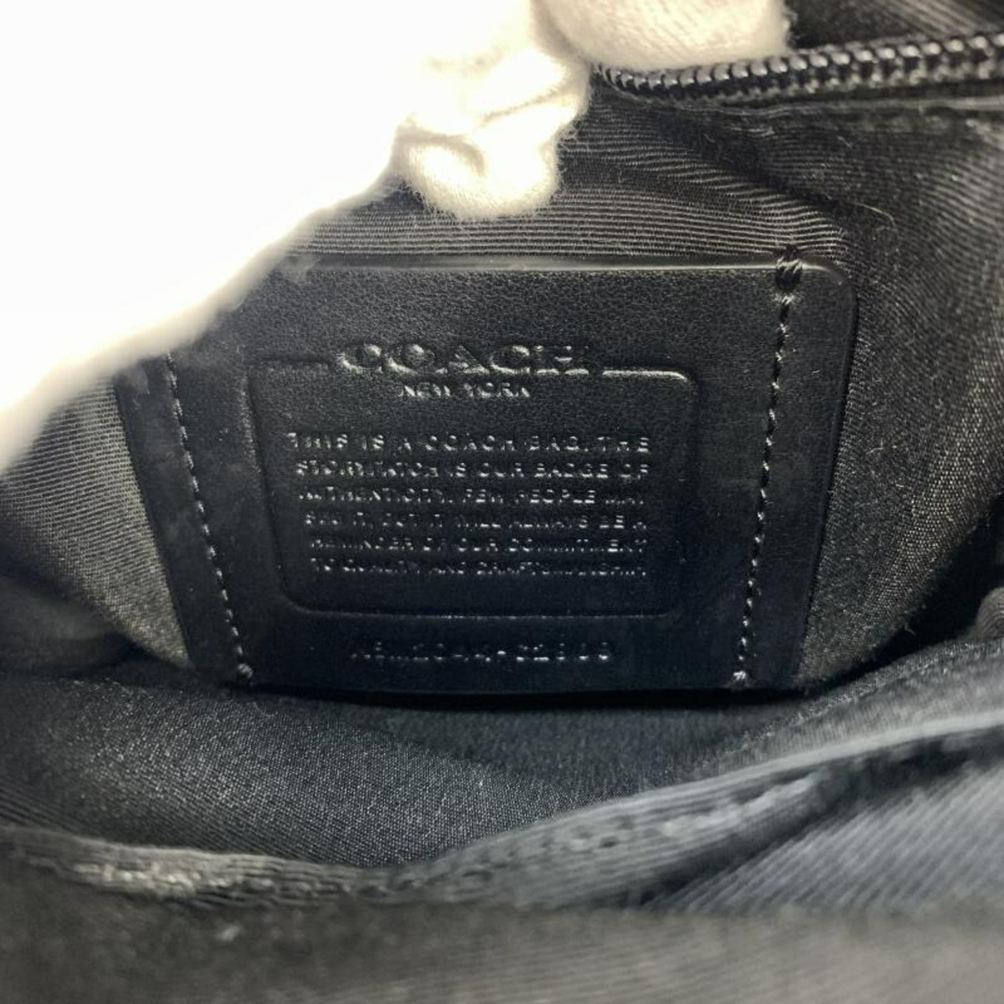 Coach Navy Leather Shoulder Bag (Pre-Owned)