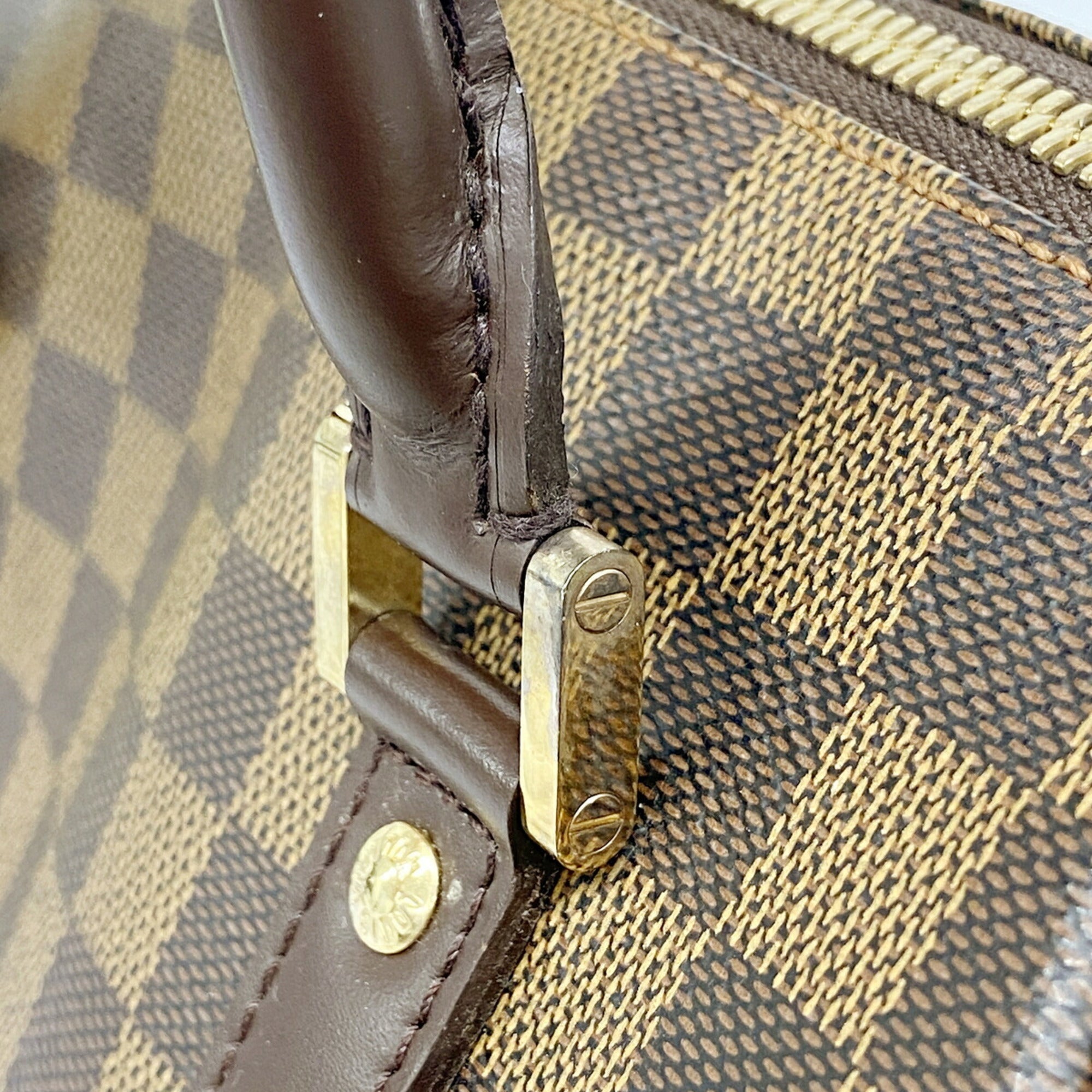 Louis Vuitton Ebene Handbag (Pre-Owned)