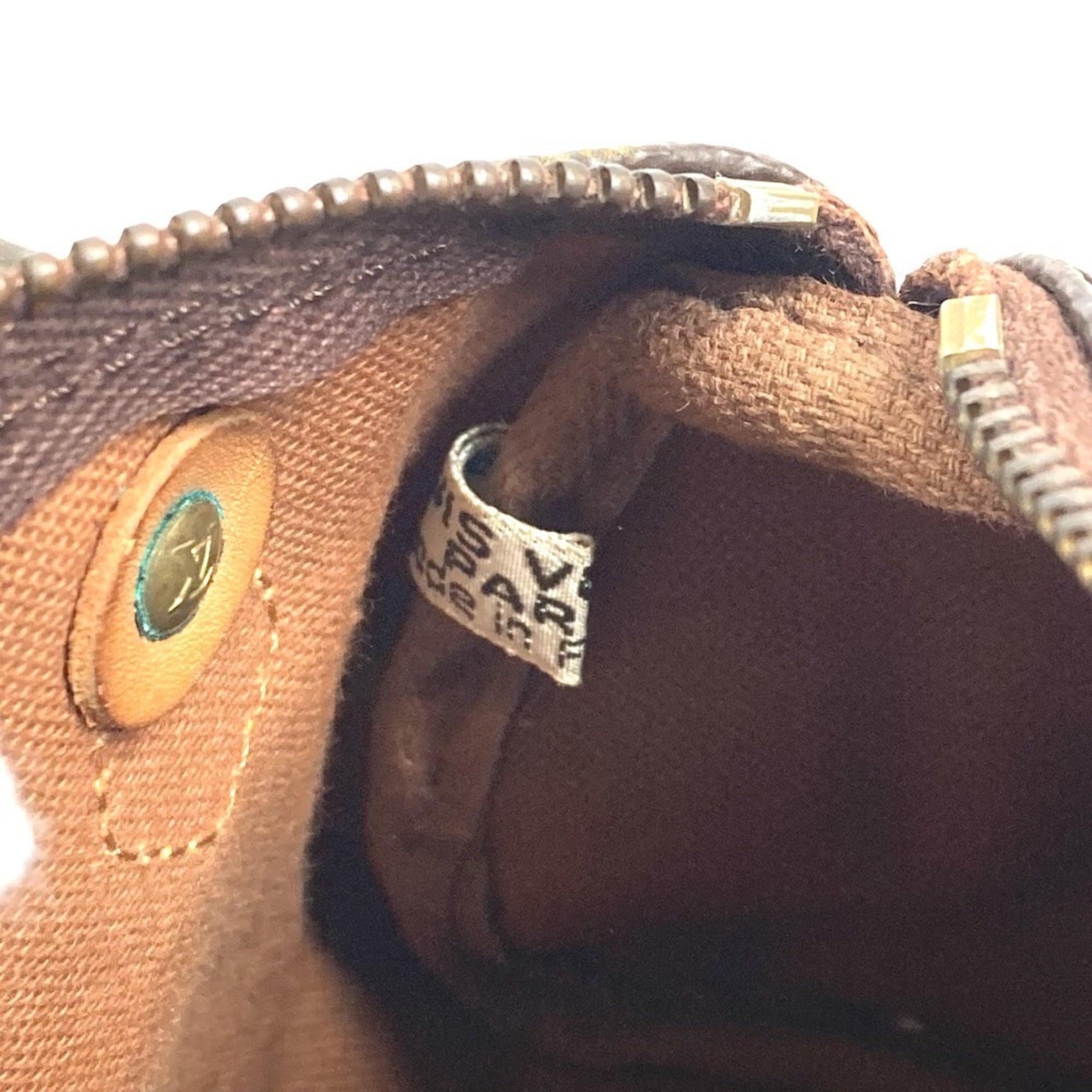 Louis Vuitton Brown Galle Monogram Canvas Handbag Pouch (Pre-Owned)
