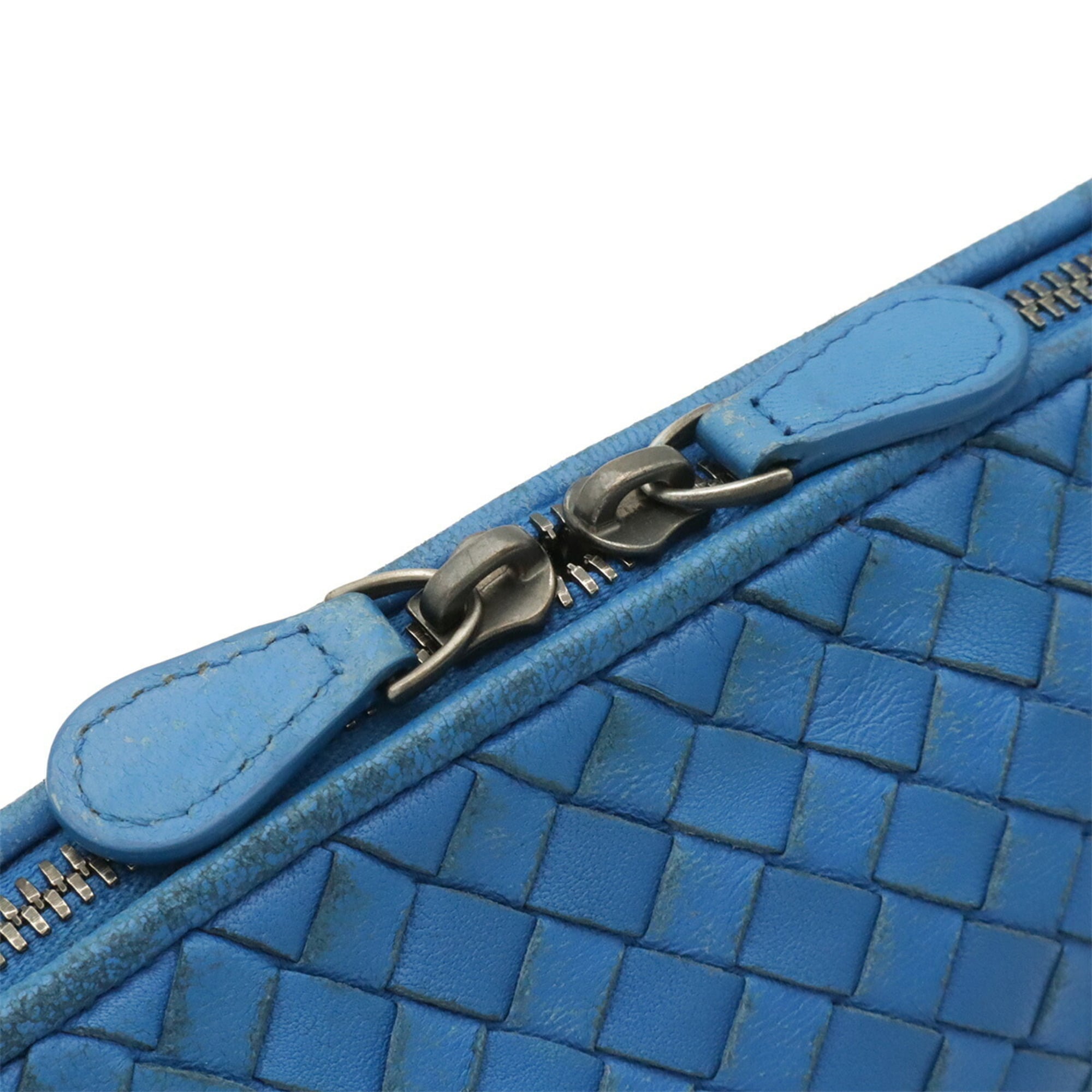 Bottega Veneta Blue Intrecciato Pochette Shoulder Bag (Pre-Owned)