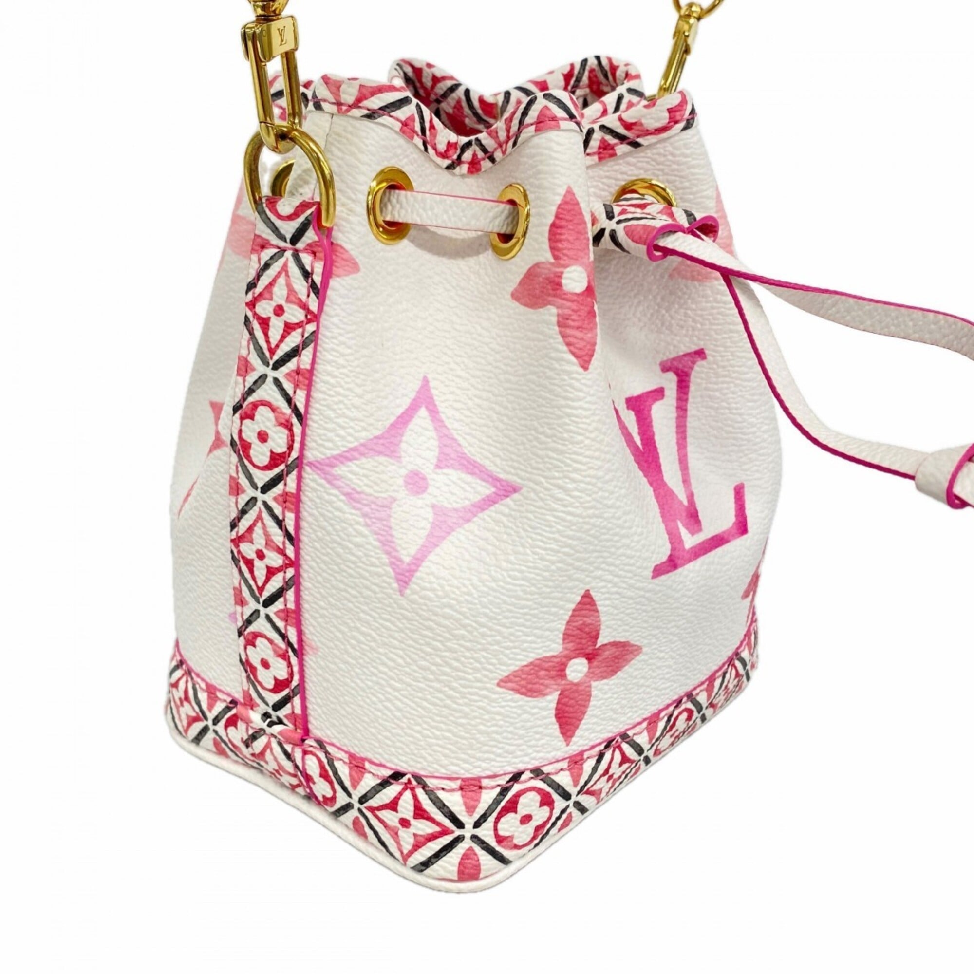 Louis Vuitton Rose Handbag (Pre-Owned)